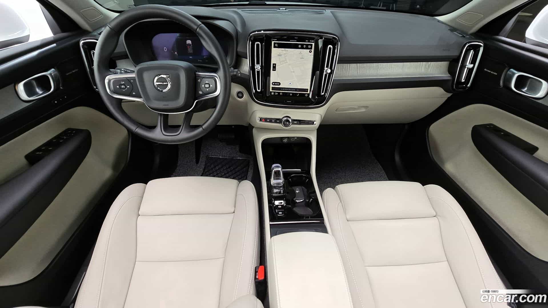 XC40 Volvo 2024.8-INNER-007