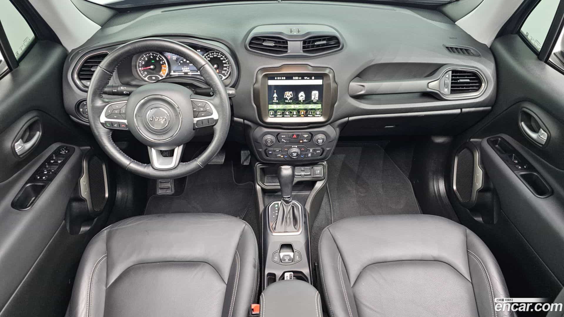 Renegade Jeep 2023.11-INNER-007