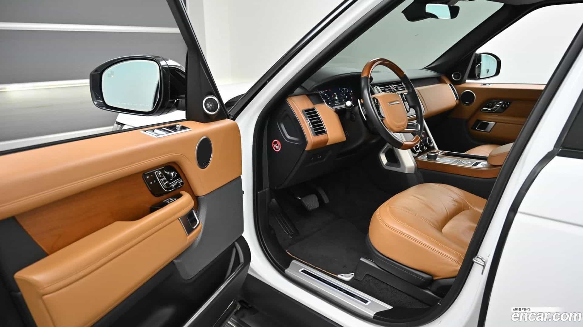 Range Rover Land Rover 2022.4-OPTION-015