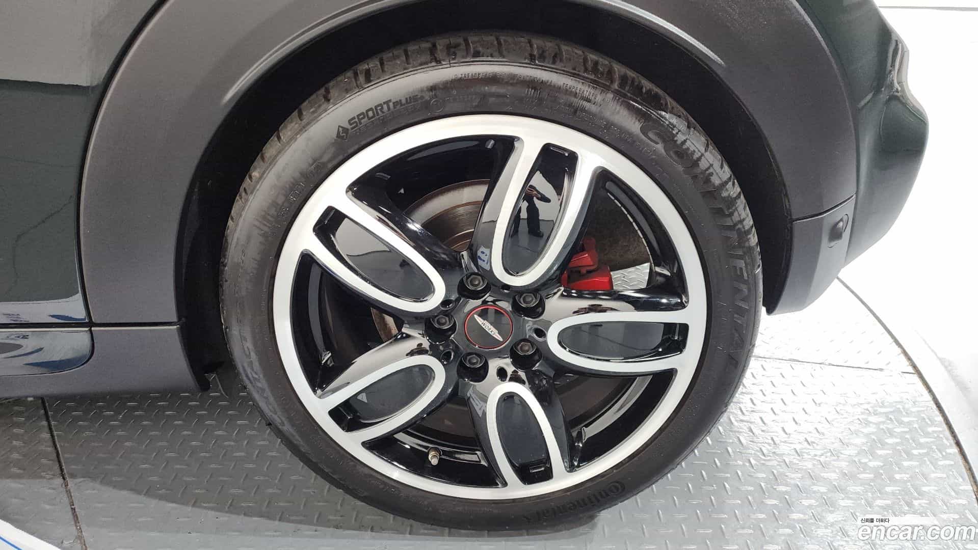 Cooper Mini 2019.6-OUTER-005