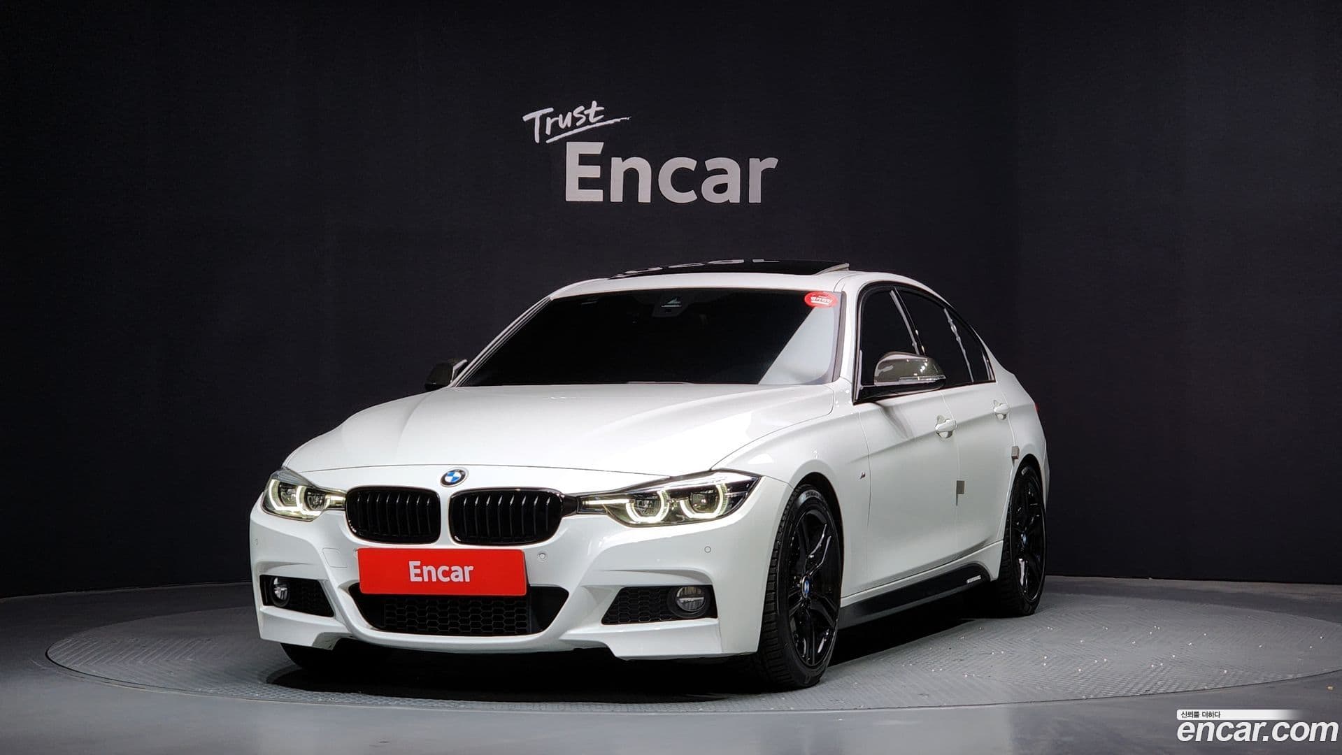 Main__Slider__Photo:3-Series BMW 2018.6-0