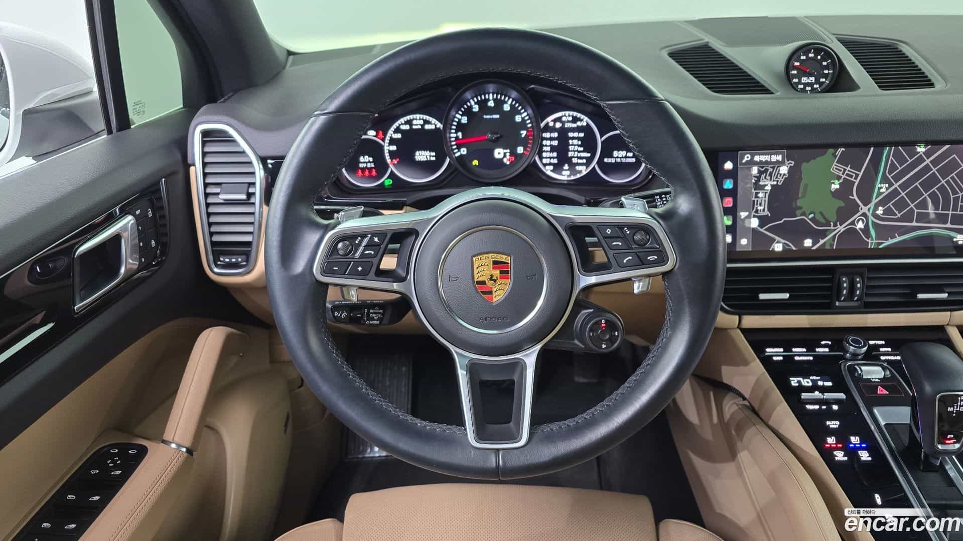 Cayenne Porsche 2022.0-OPTION-017
