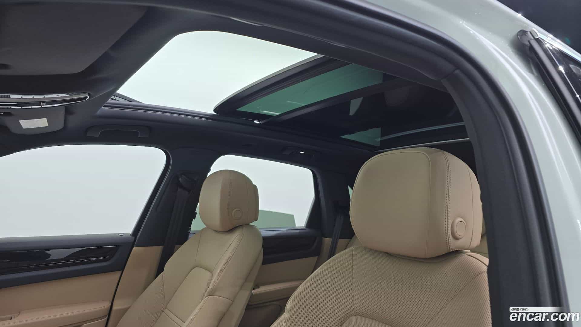 Cayenne Porsche 2022.0-OPTION-023