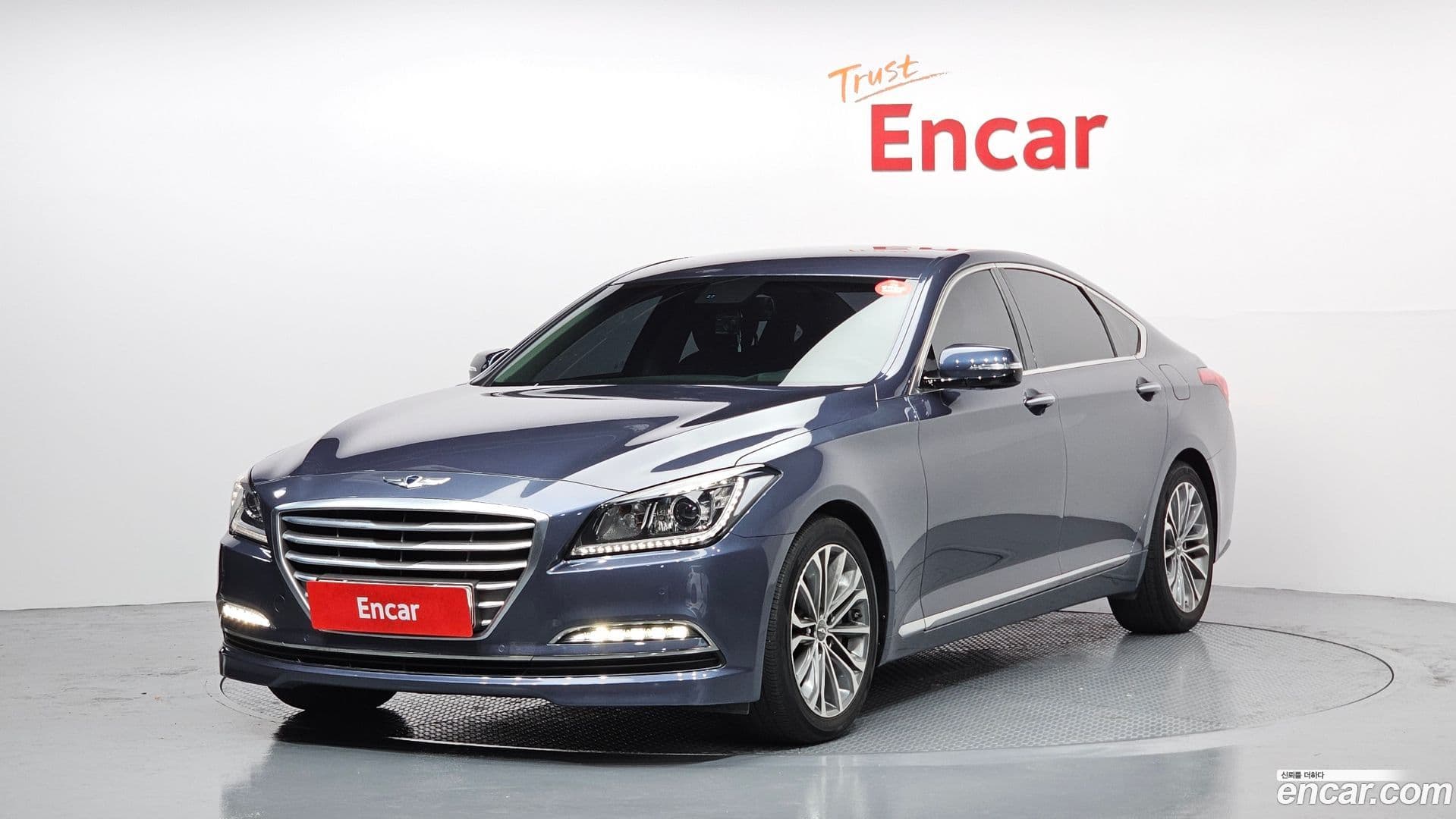 Main__Slider__Photo:Genesis Hyundai 2014.5-0
