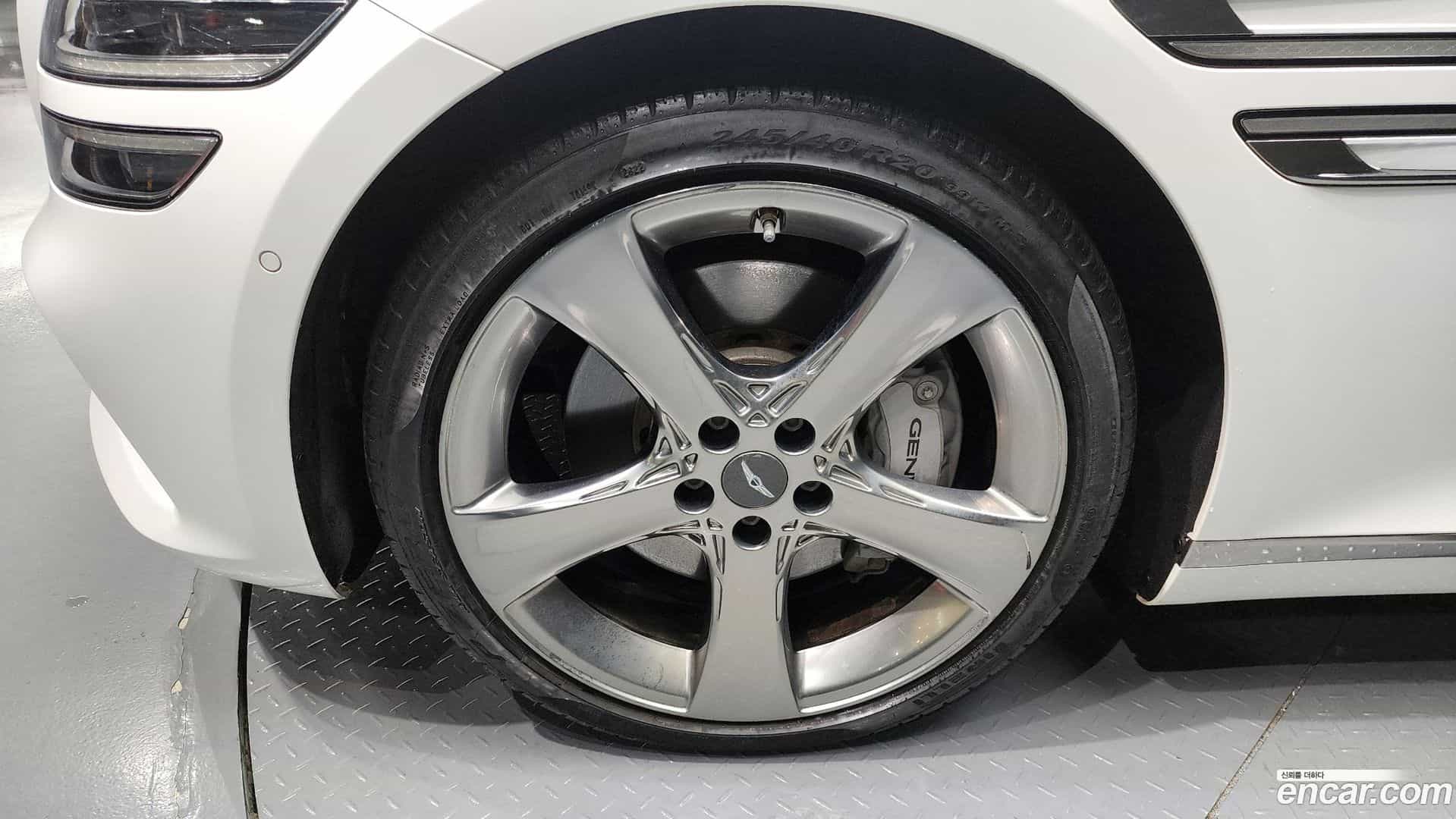 G80 Genesis 2020.6-OUTER-005