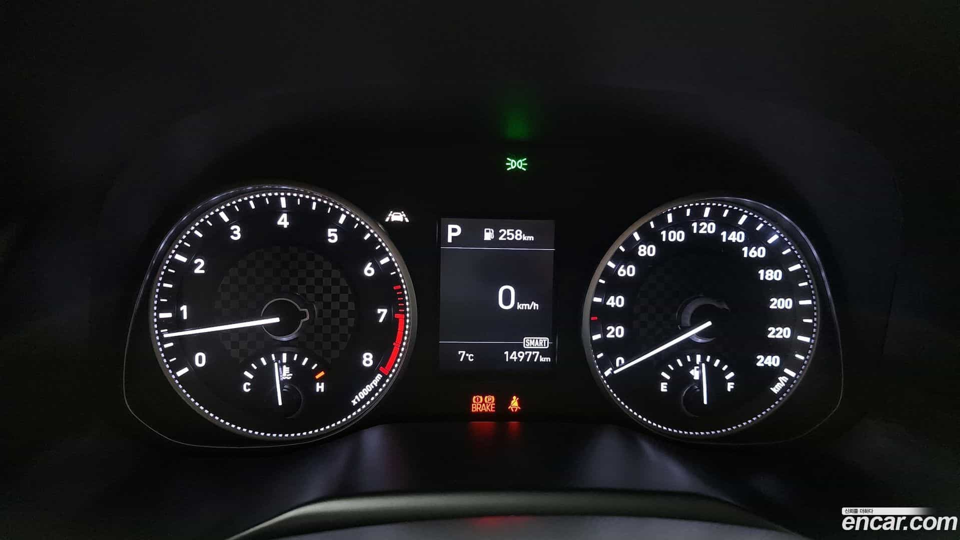 AVANTE Hyundai 2019.0-INNER-008