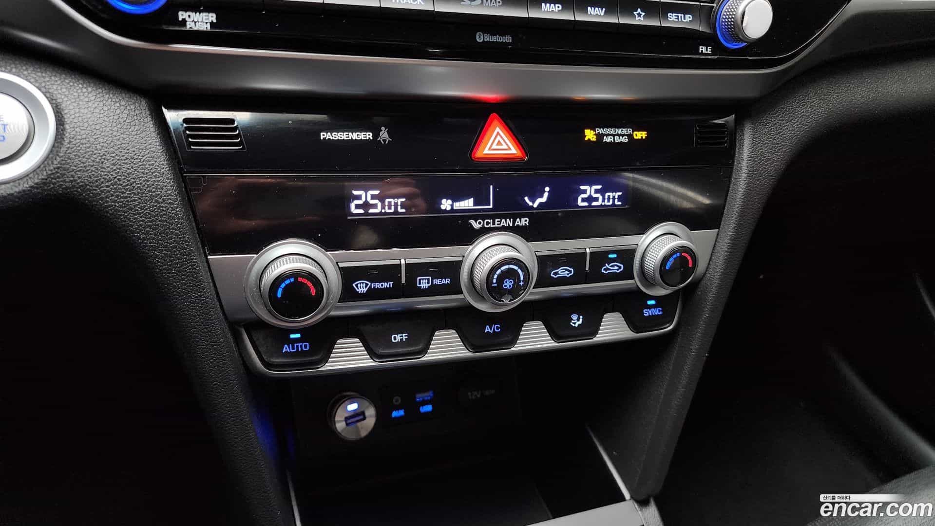 AVANTE Hyundai 2019.0-OPTION-020