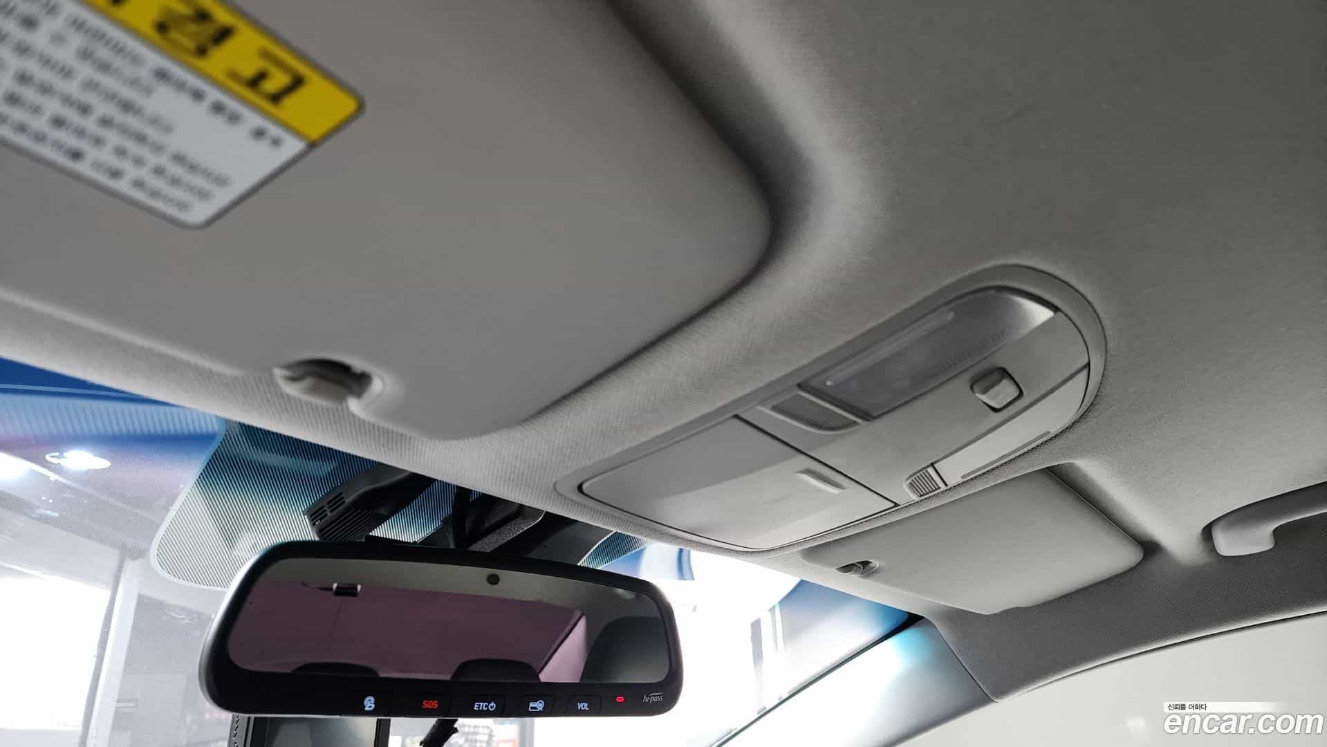 AVANTE Hyundai 2019.0-OPTION-023