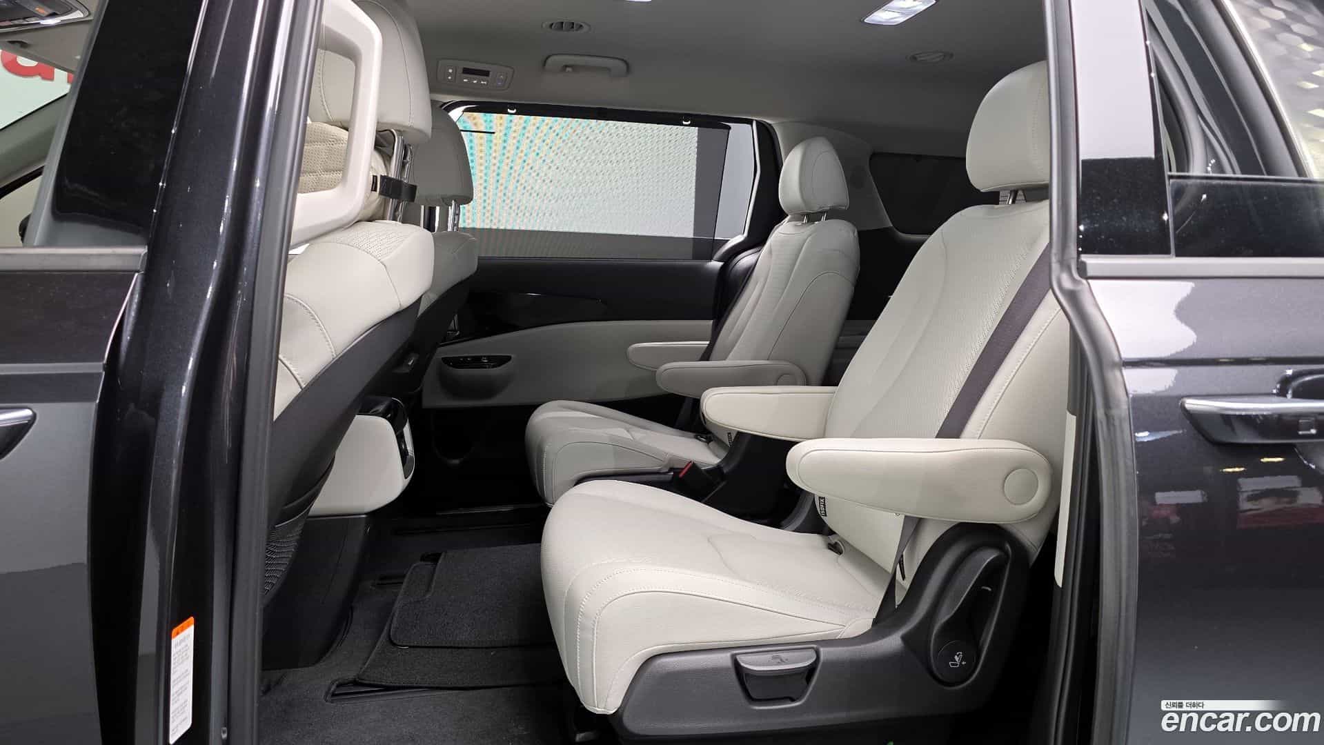 Canival Kia 2023.5-OPTION-016