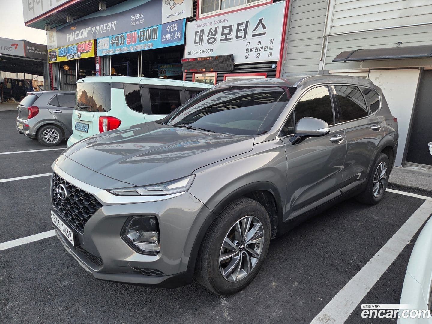 Main__Slider__Photo:Santafe Hyundai 2018.2-0