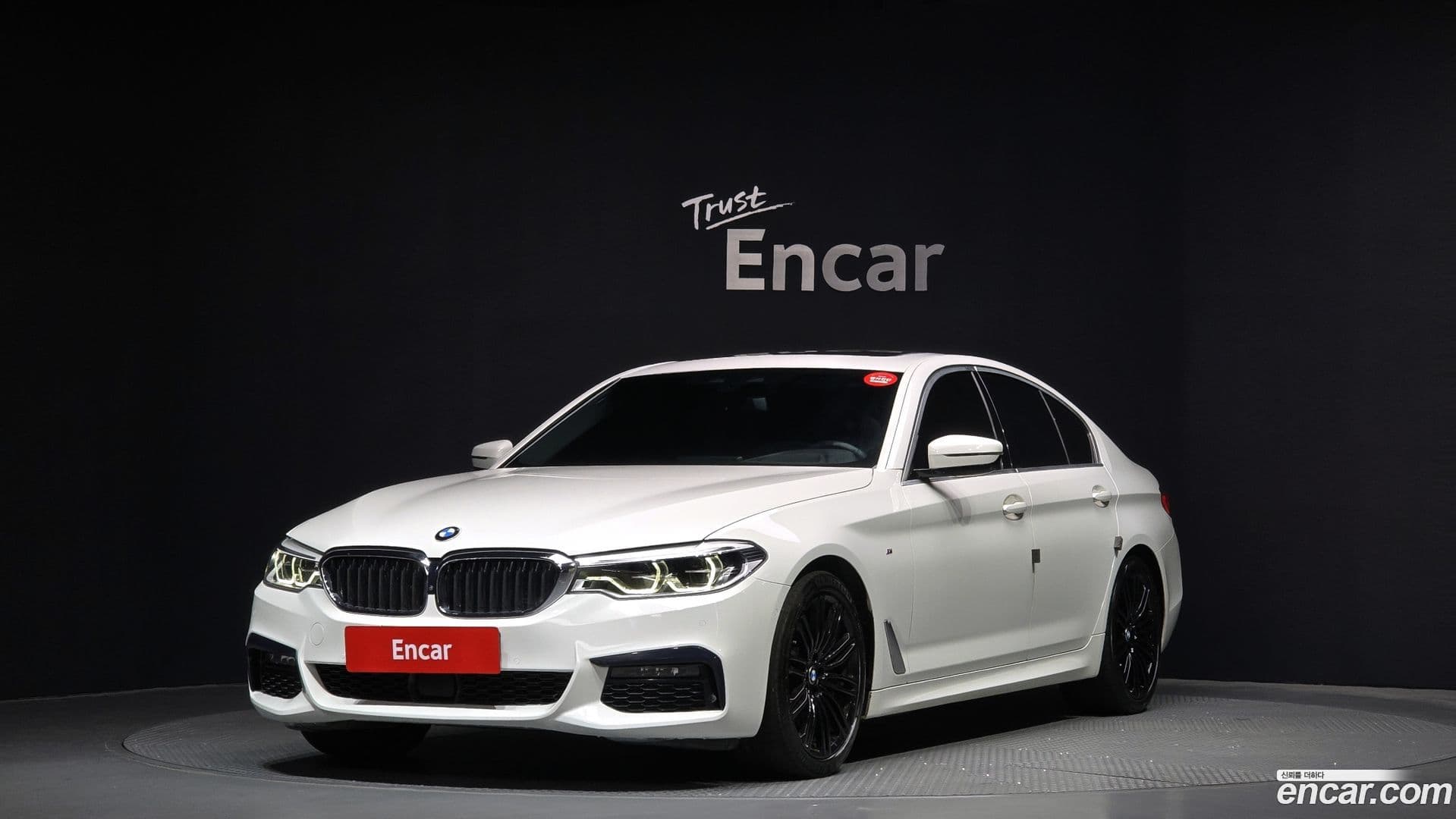 Main__Slider__Photo:5-Series BMW 2020.6-0