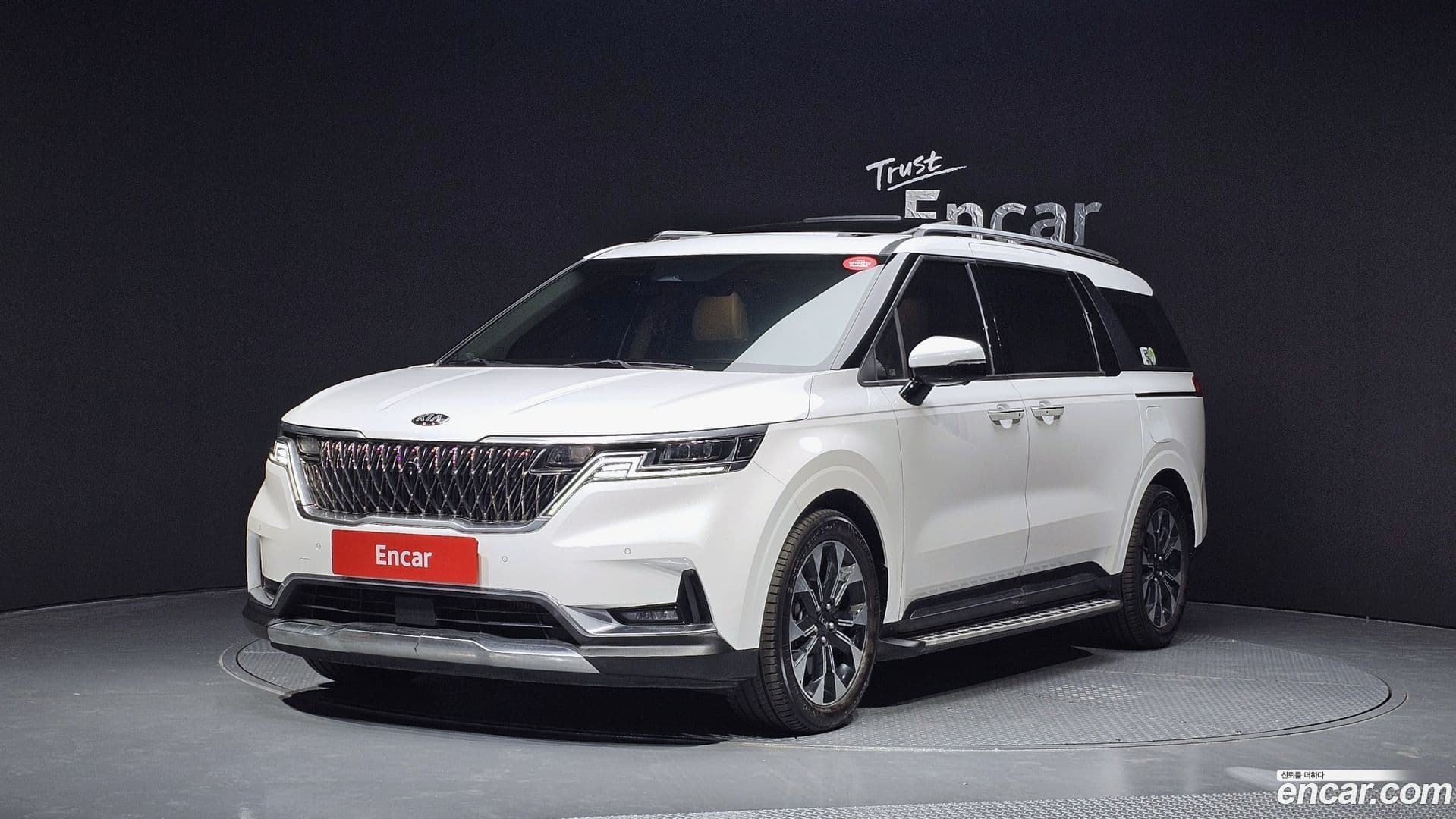 Main__Slider__Photo:Canival Kia 2021.0-0