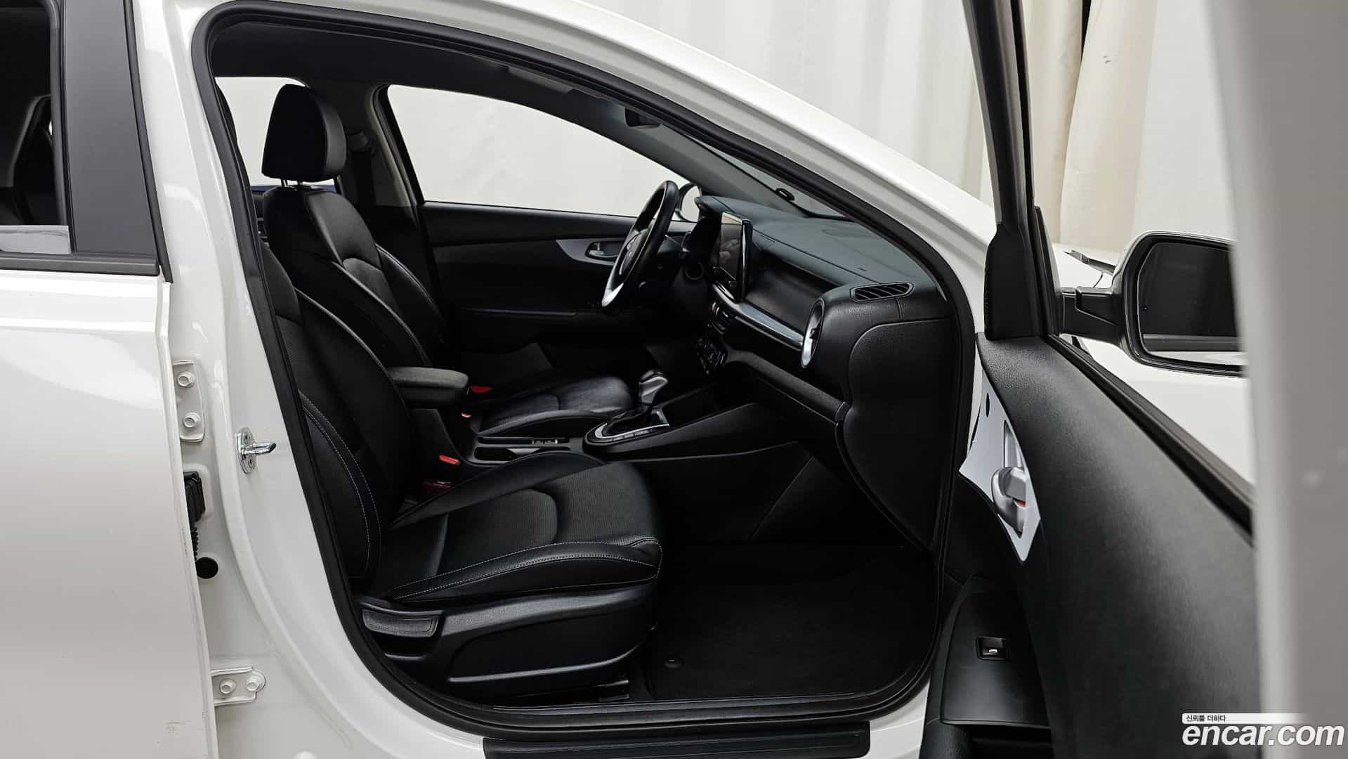K3 Kia 2022.0-OPTION-015