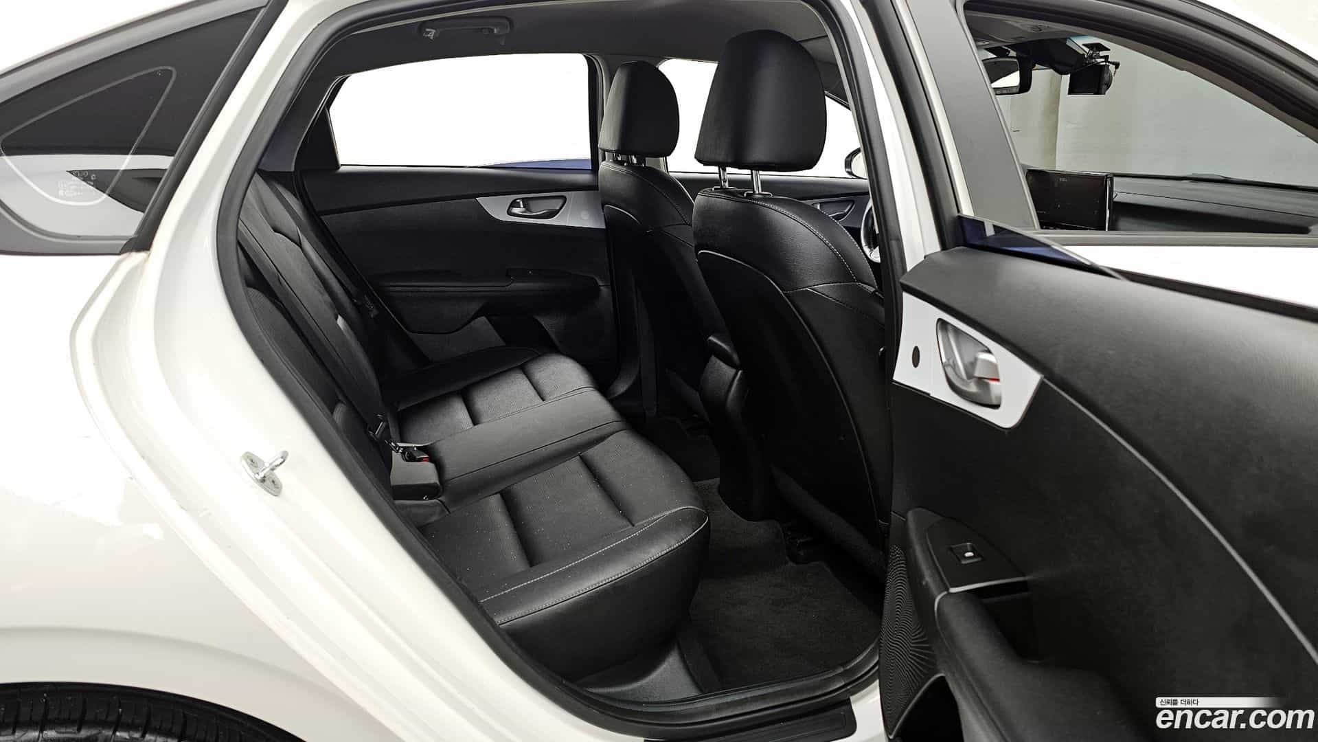 K3 Kia 2022.0-OPTION-016