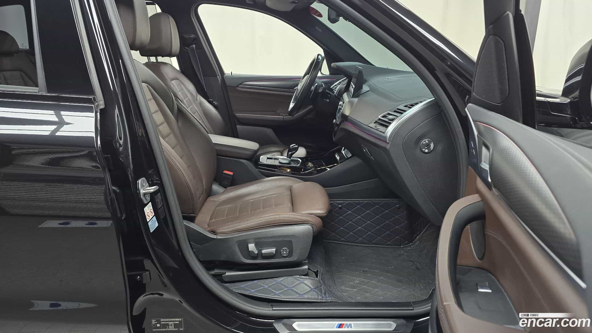 X3 BMW 2021.10-INNER-010