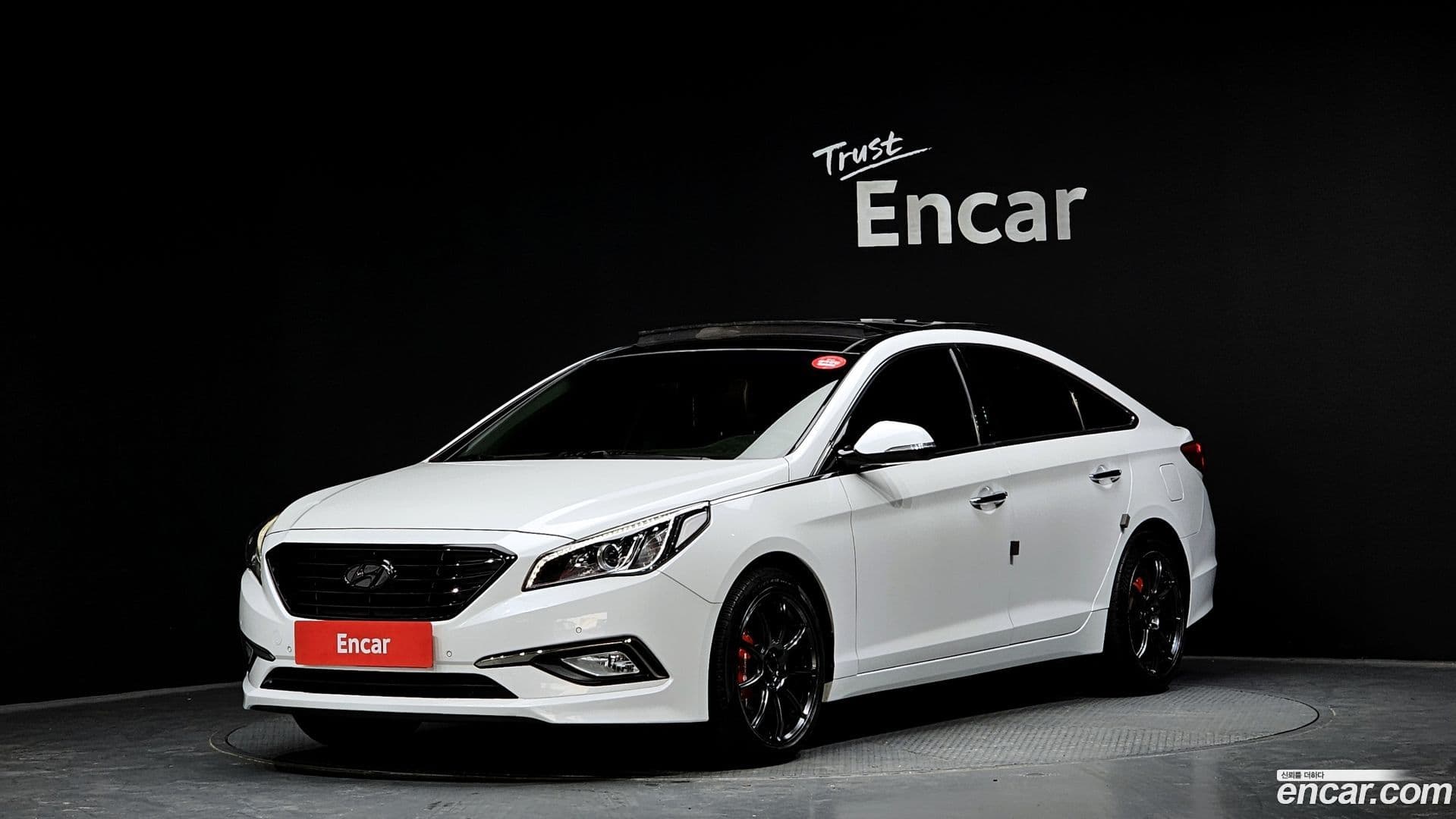 Main__Slider__Photo:Sonata Hyundai 2016.9-0