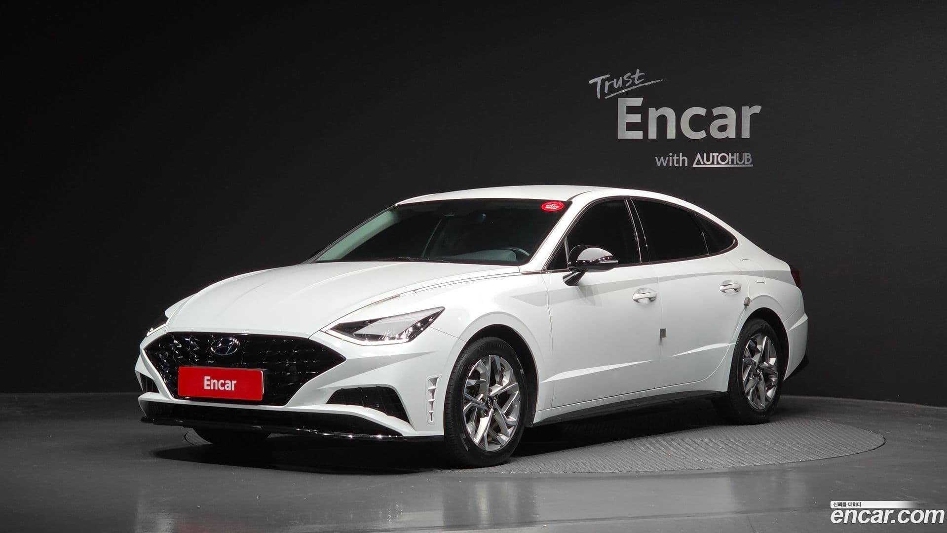 Main__Slider__Photo:Sonata Hyundai 2022.5-0