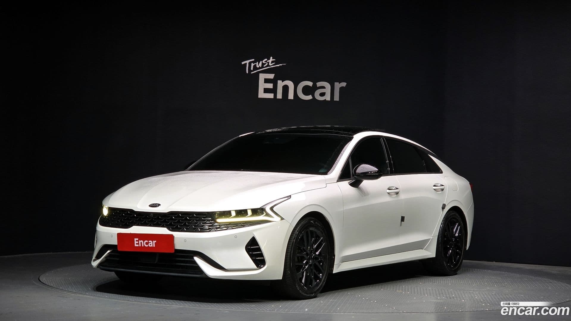 Main__Slider__Photo:K5 Kia 2020.7-0