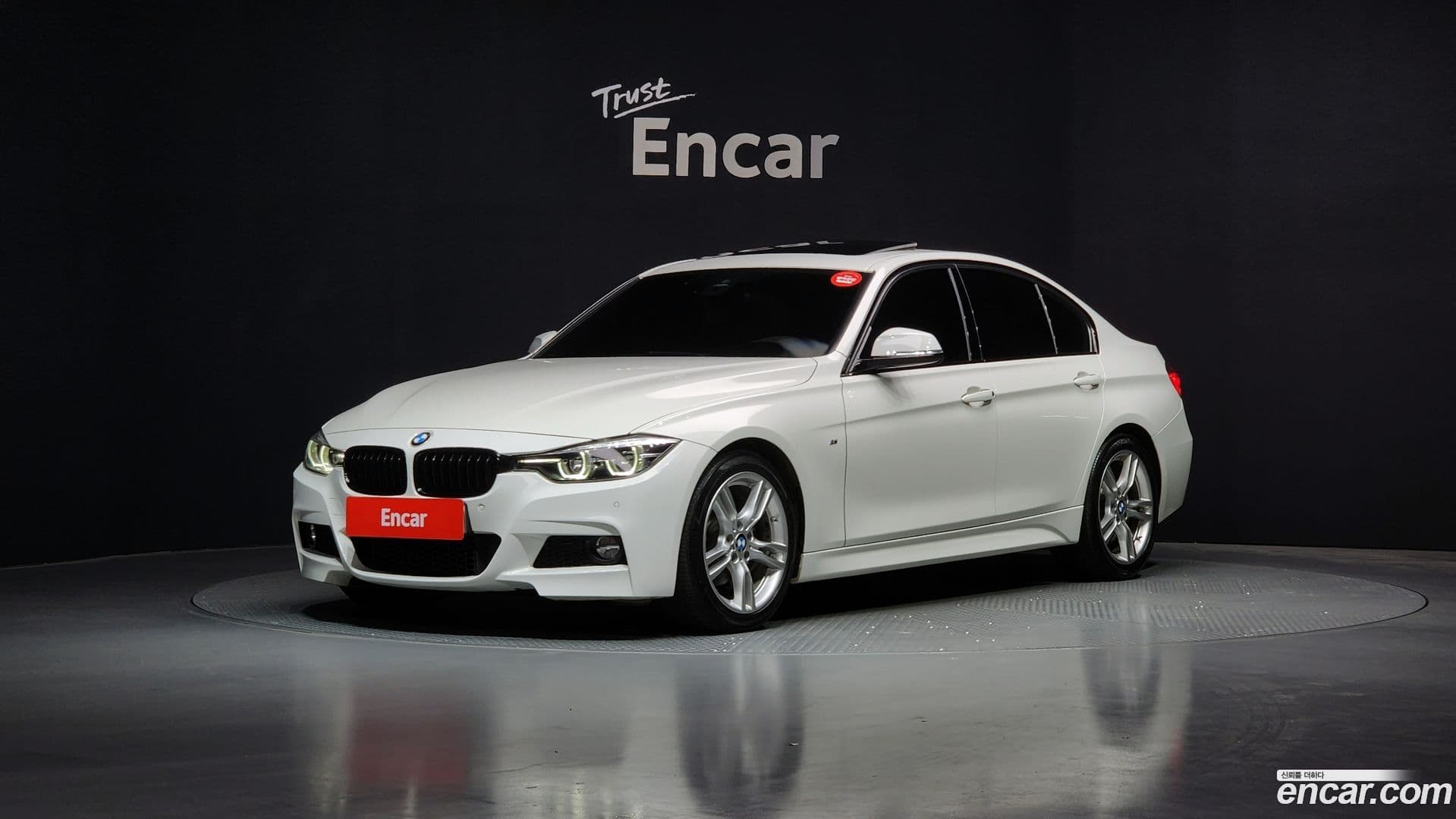 Main__Slider__Photo:3-Series BMW 2018.3-0