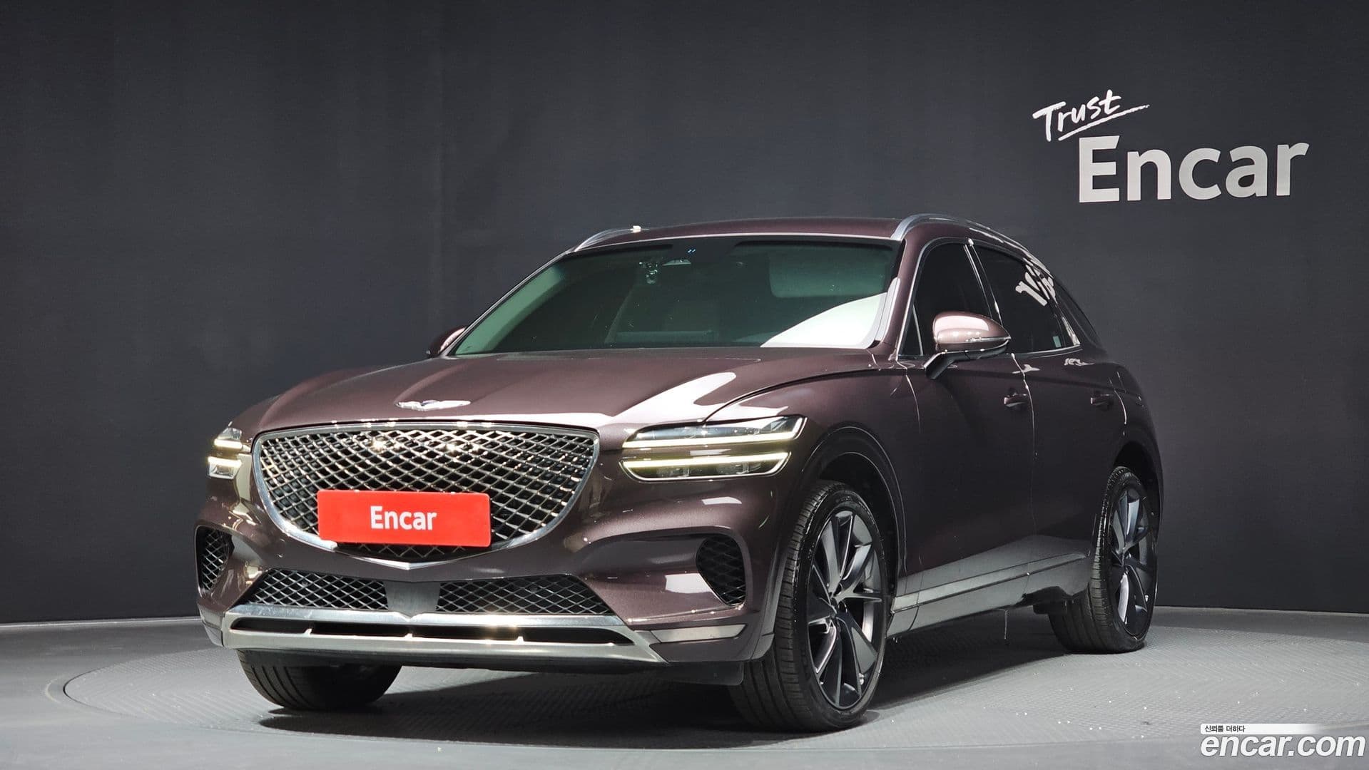 Main__Slider__Photo:GV70 Genesis 2021.10-0