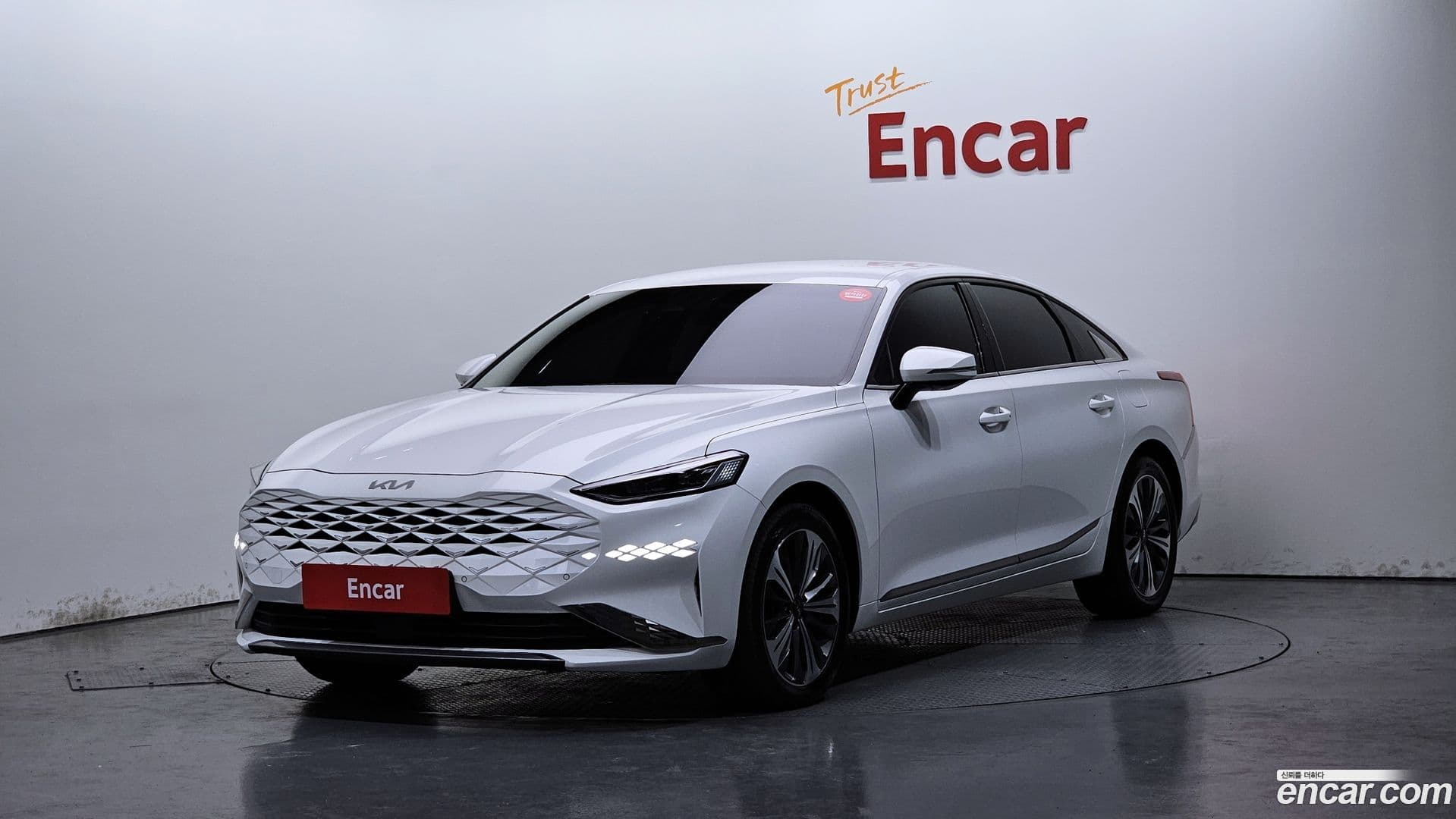 Main__Slider__Photo:K8 Kia 2021.10-0