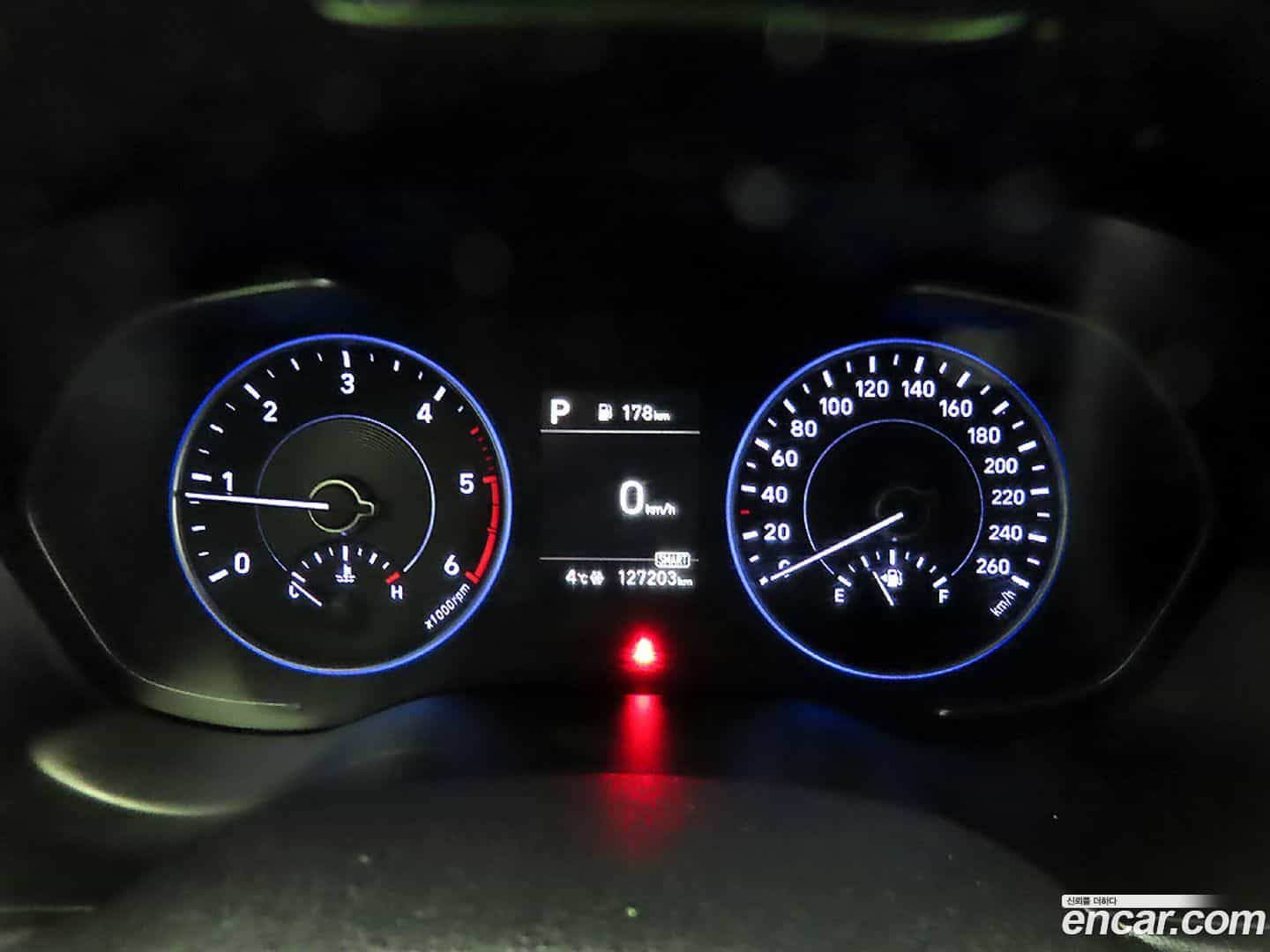 Palisade Hyundai 2019.2-INNER-008