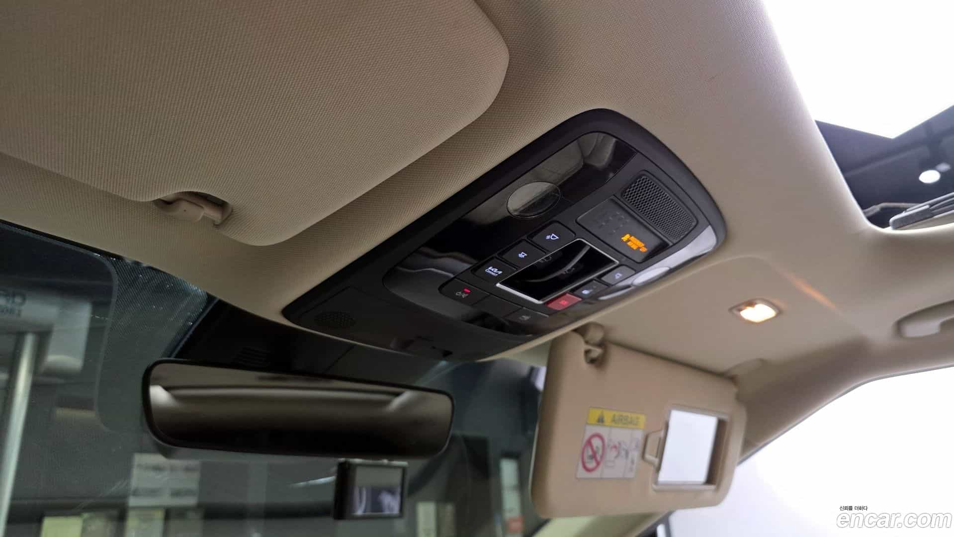 Canival Kia 2023.6-OPTION-021