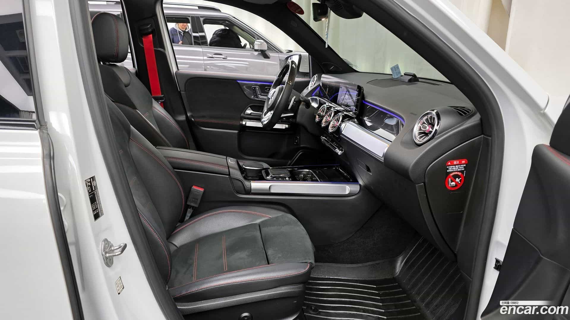 GLB-Class Mercedes-Benz 2021.1-OPTION-015