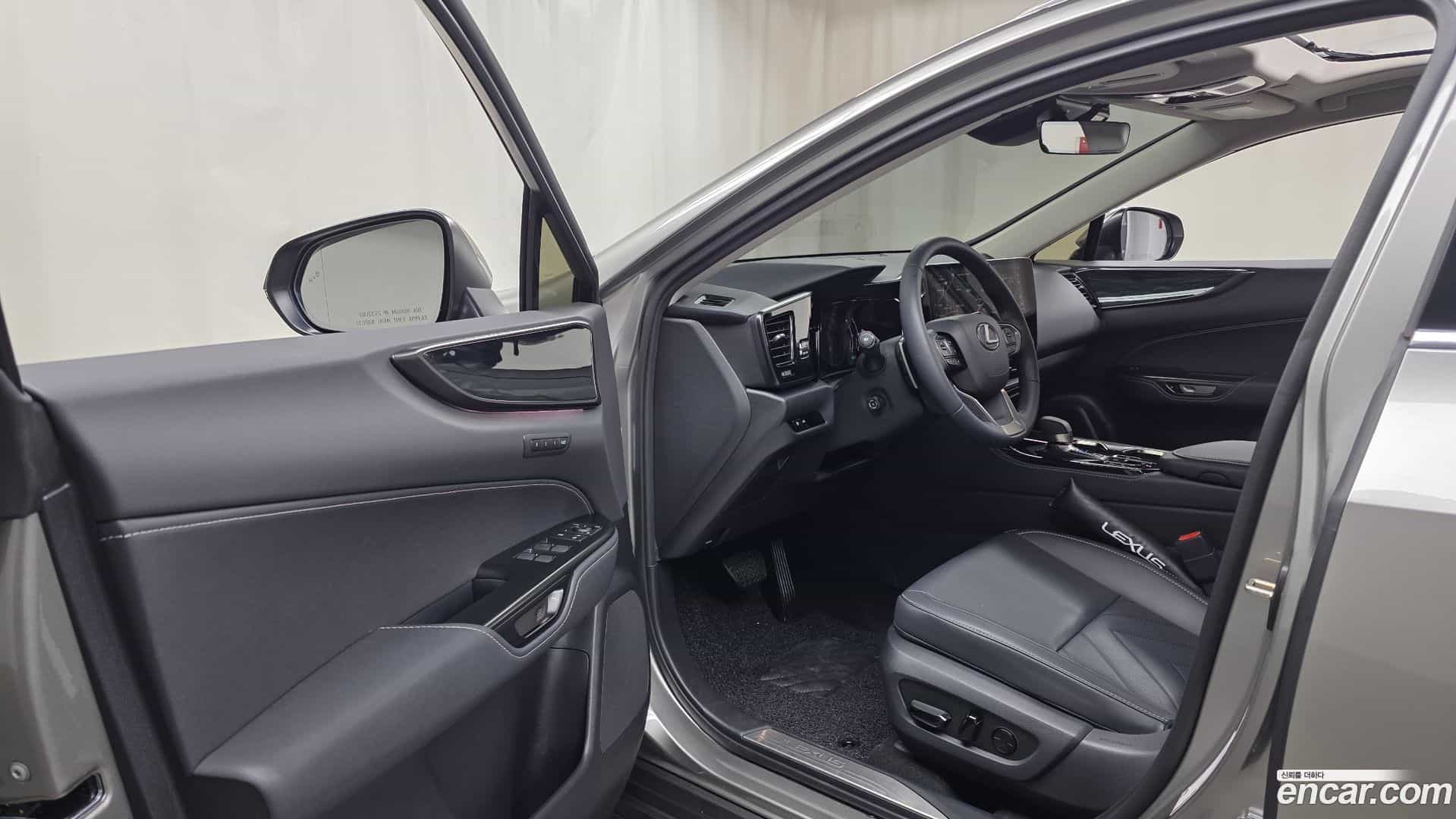 NX Lexus 2025.2-INNER-010