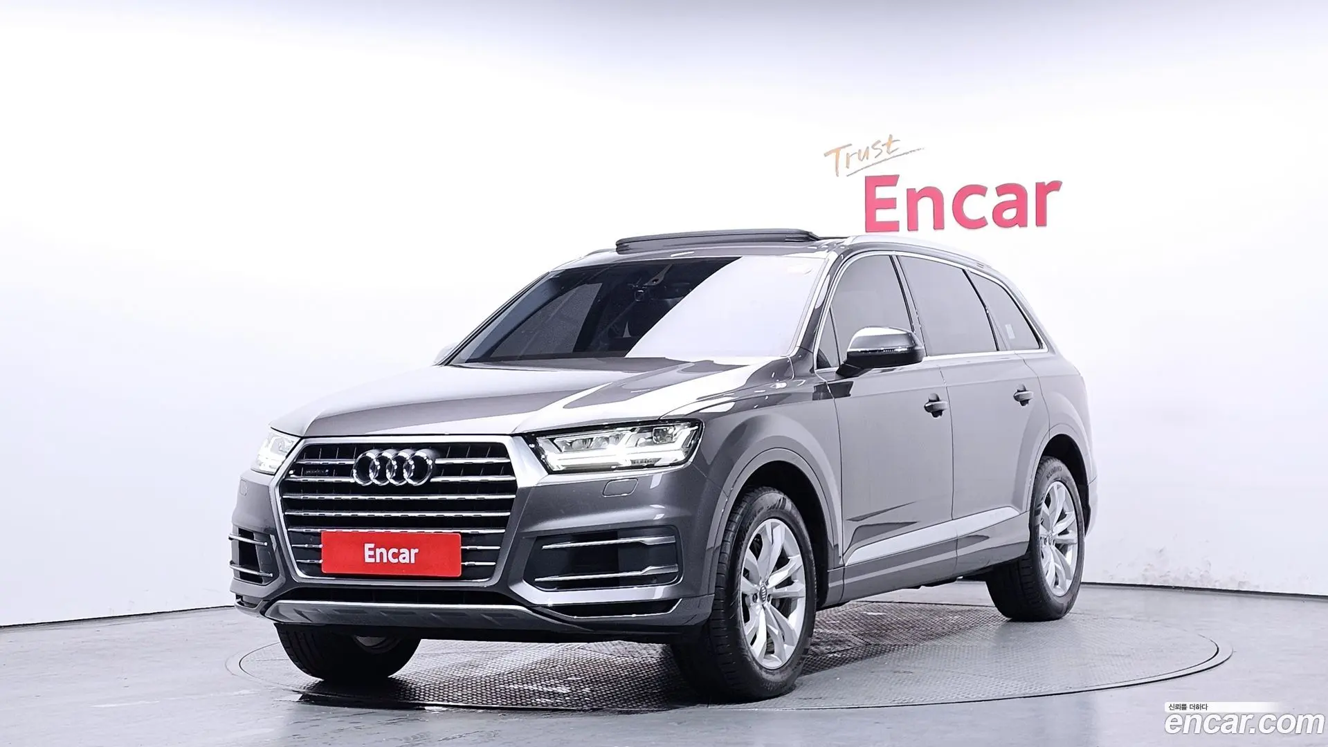 Main__Slider__Photo:Q7 Audi 2019.9-0
