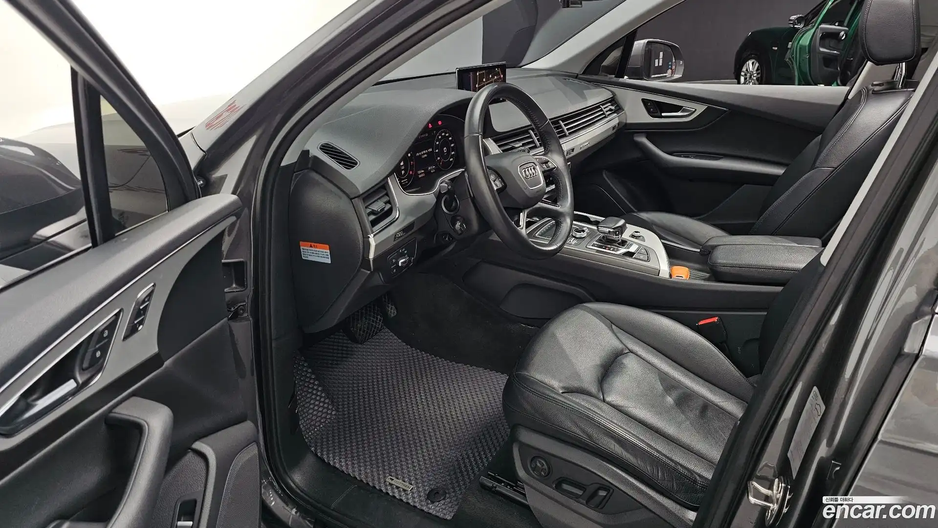 Q7 Audi 2019.9-OPTION-015