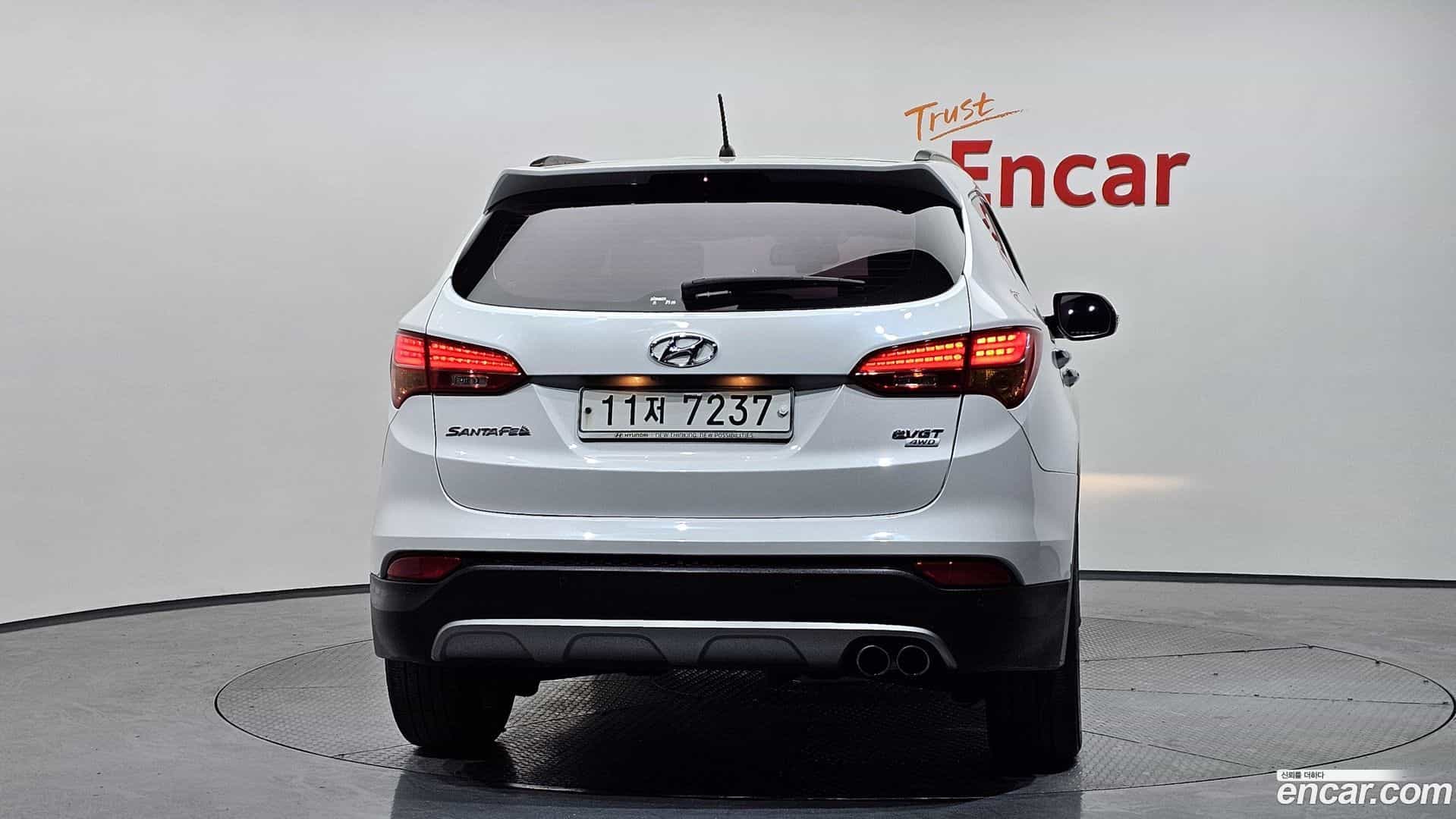 Santafe Hyundai 2015.3-OUTER-004