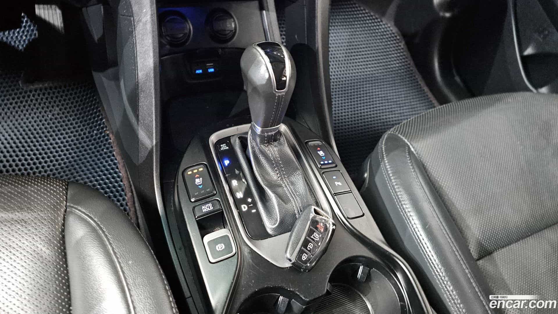 Santafe Hyundai 2015.3-INNER-009