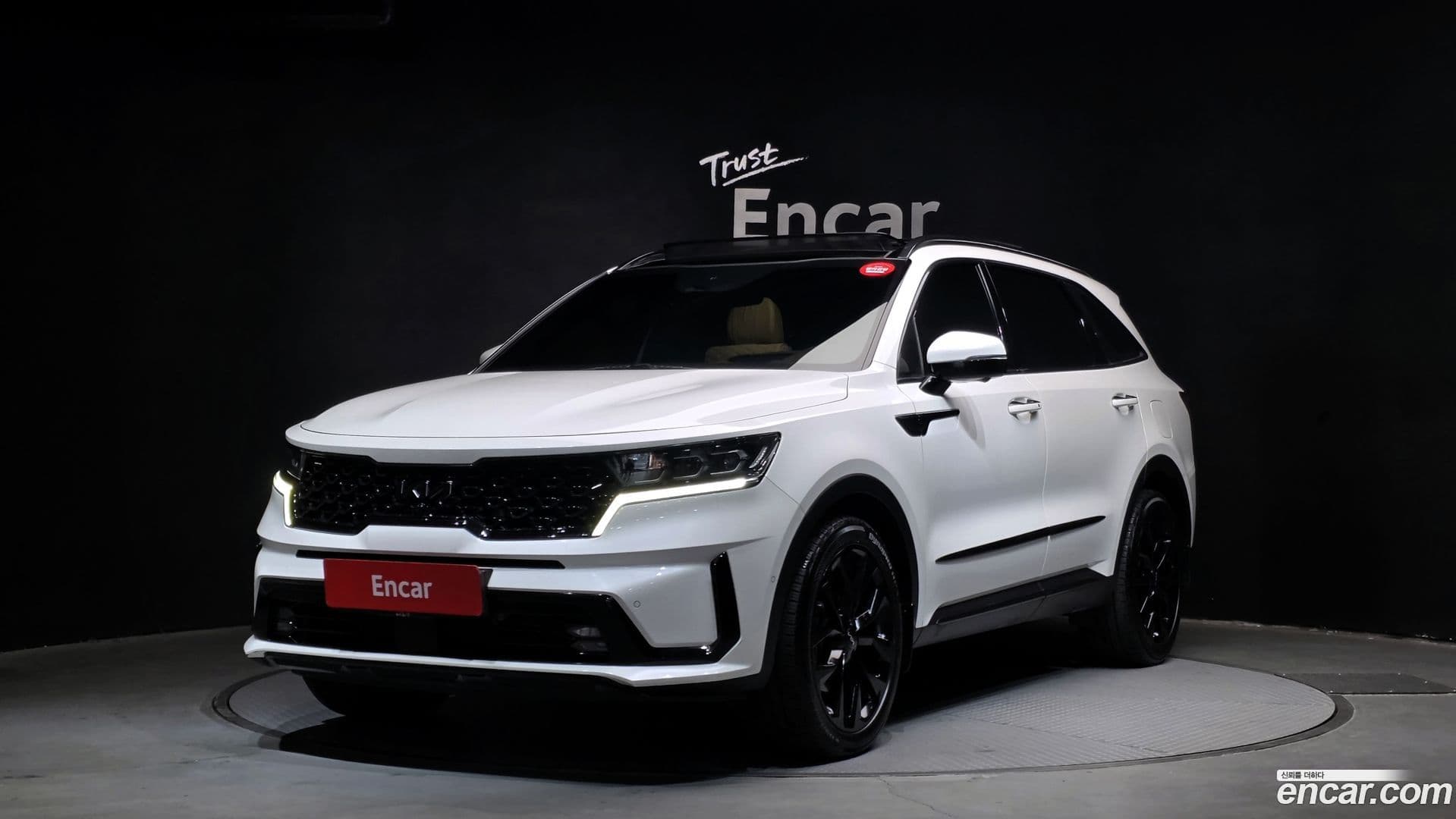 Main__Slider__Photo:Sorento Kia 2022.11-0