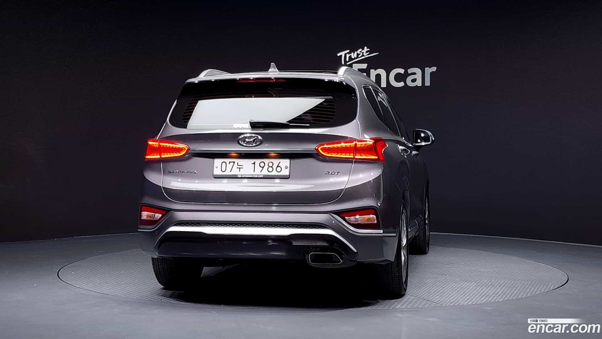 Santafe Hyundai 2019.2-OUTER-004