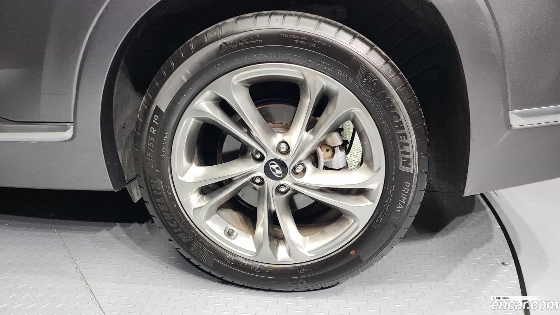 Santafe Hyundai 2019.2-OUTER-005