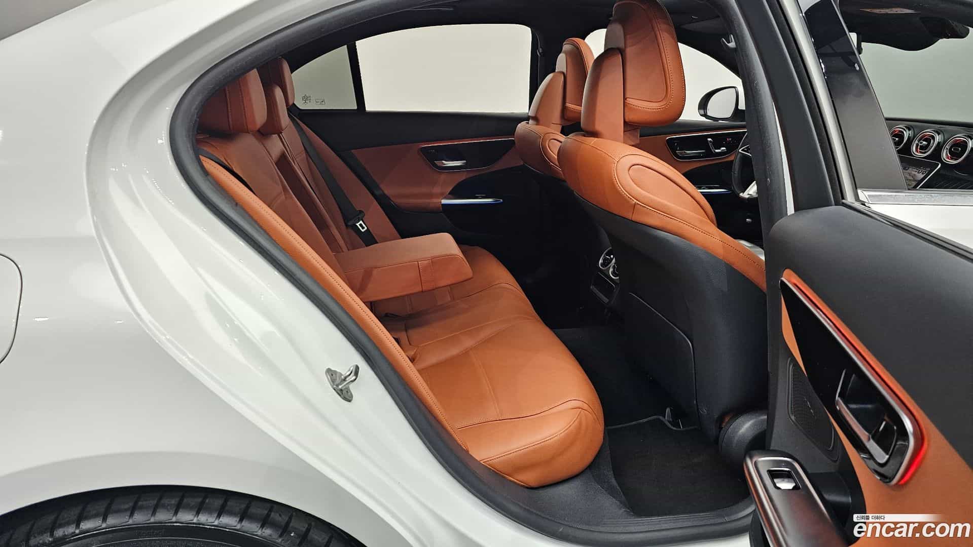 C-Class Mercedes-Benz 2023.3-OPTION-016
