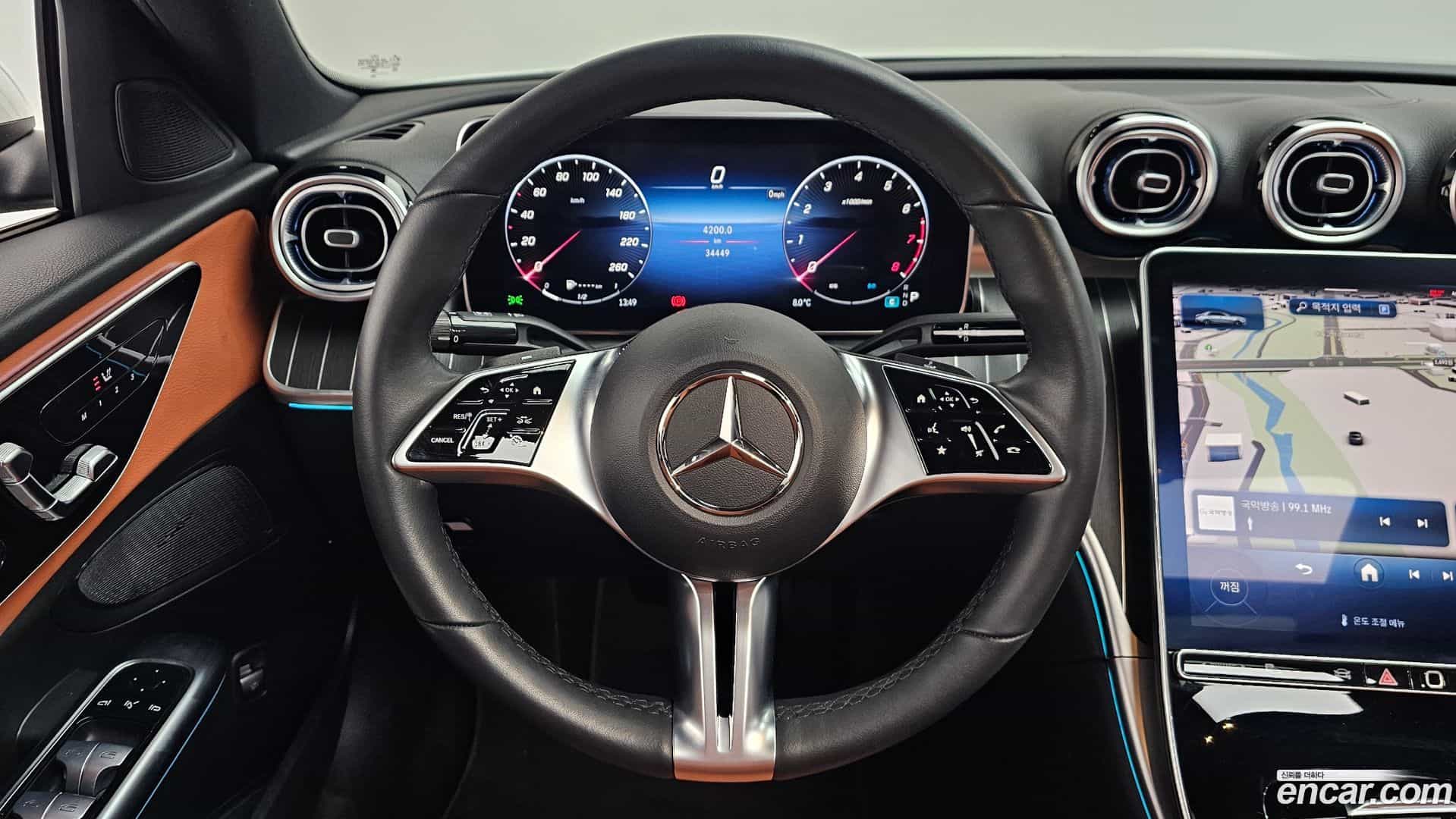 C-Class Mercedes-Benz 2023.3-OPTION-017