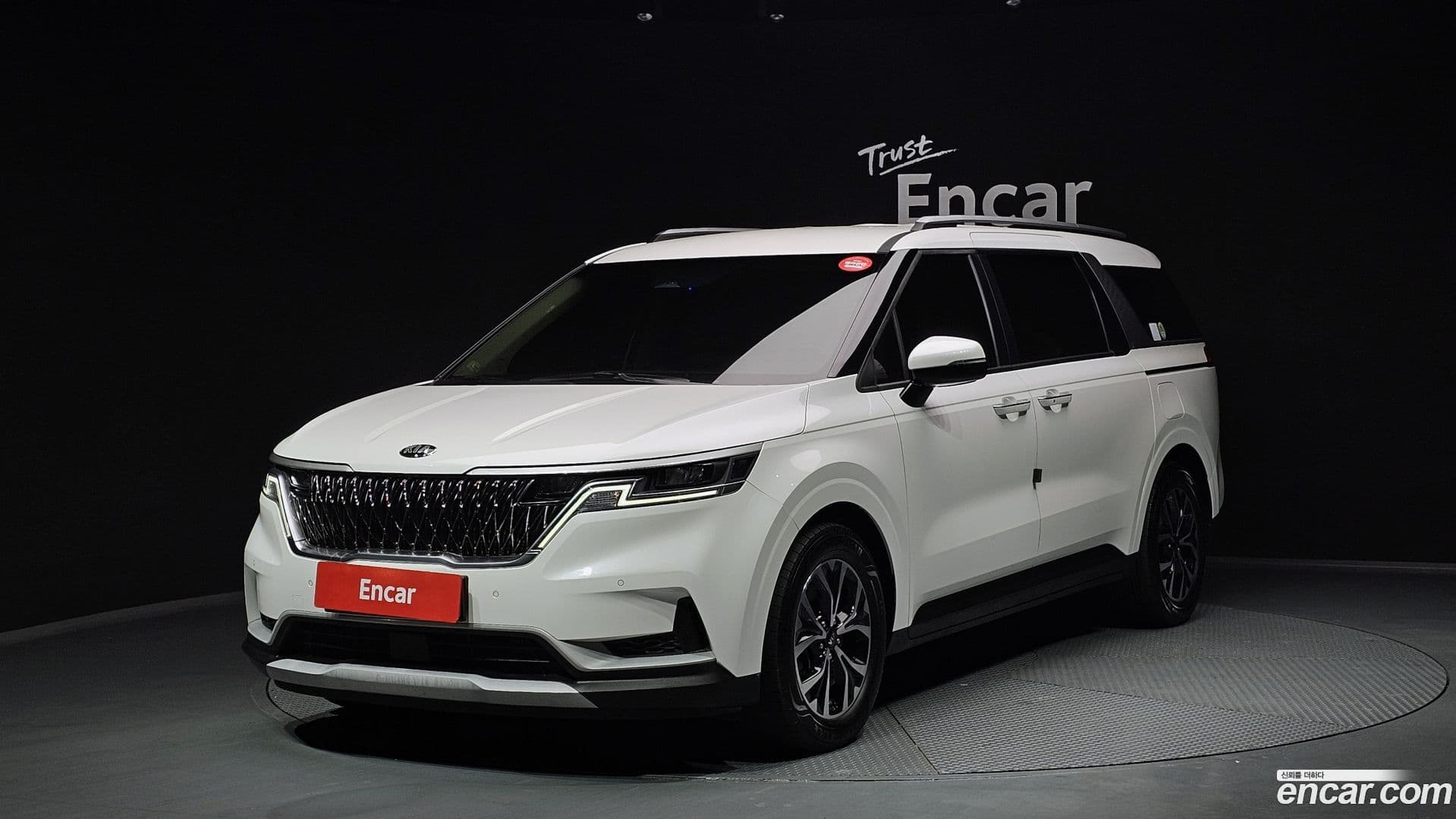 Main__Slider__Photo:Canival Kia 2021.2-0