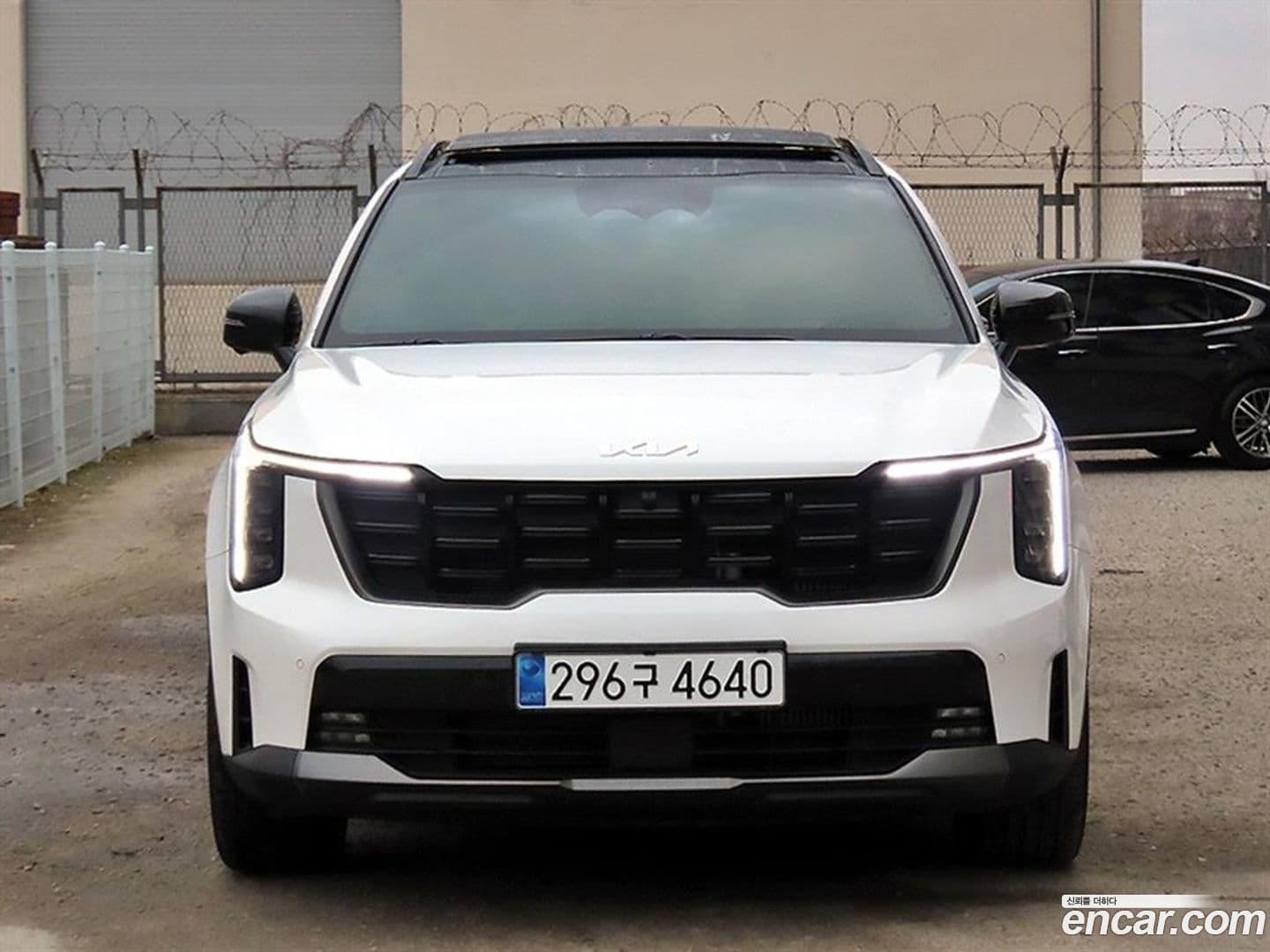 Main__Slider__Photo:Sorento Kia 2025.3-0