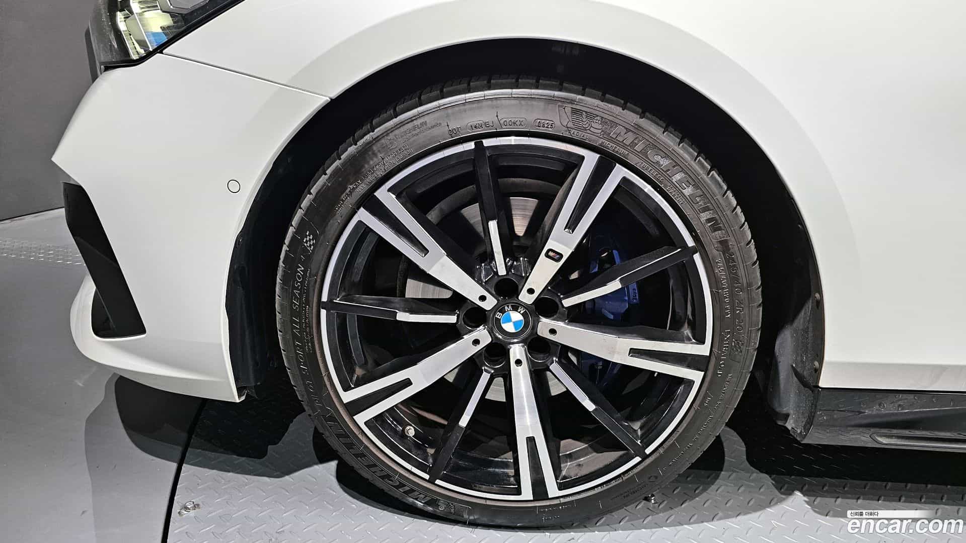 5-Series BMW 2024.7-OUTER-005