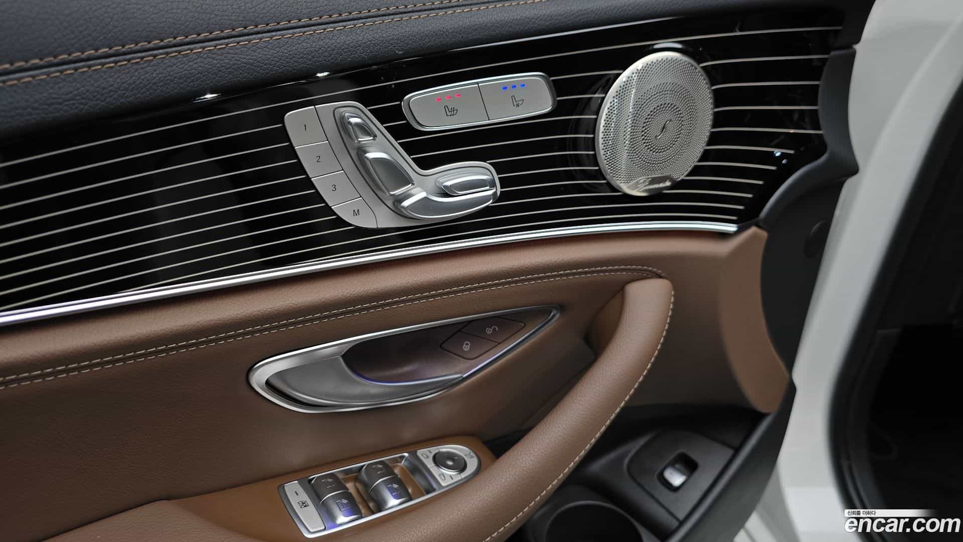 E-Class Mercedes-Benz 2023.6-OPTION-021
