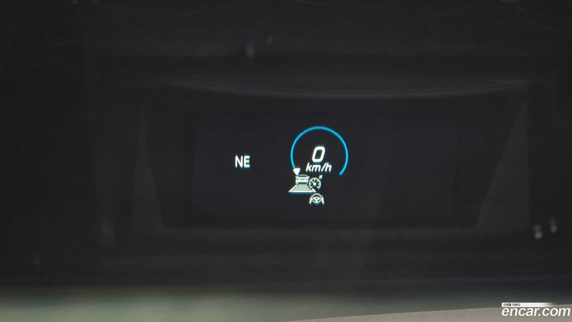 E-Class Mercedes-Benz 2023.6-OPTION-022
