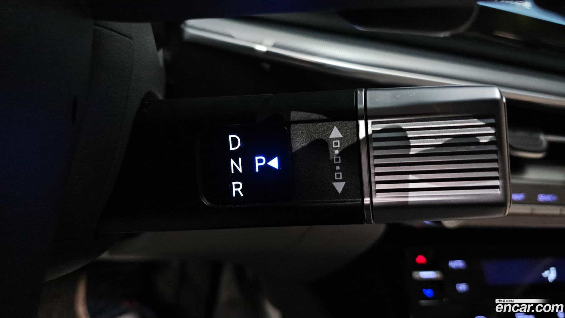 Grandeur Hyundai 2023.3-INNER-009