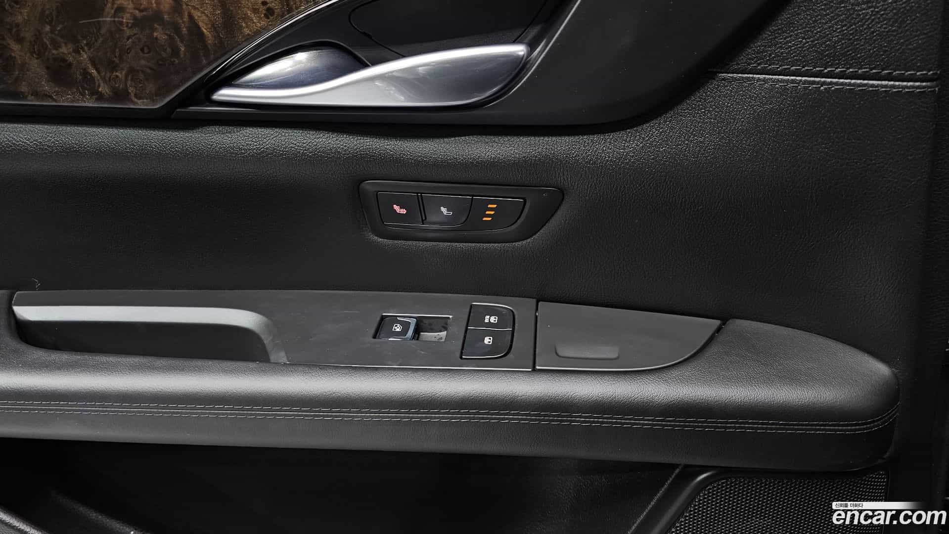 CT6 Cadillac 2016.9-OPTION-022