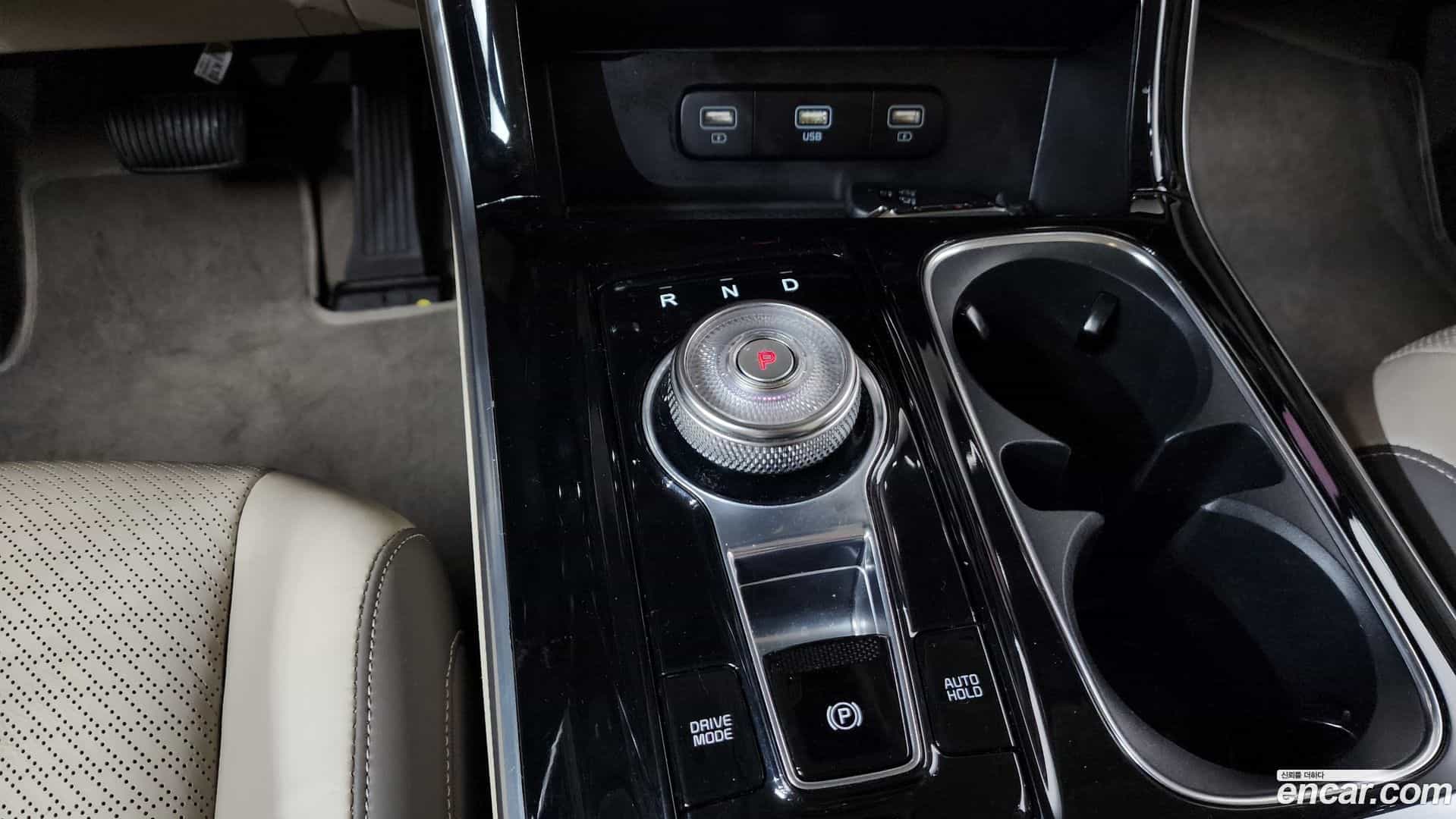 Canival Kia 2021.2-INNER-009