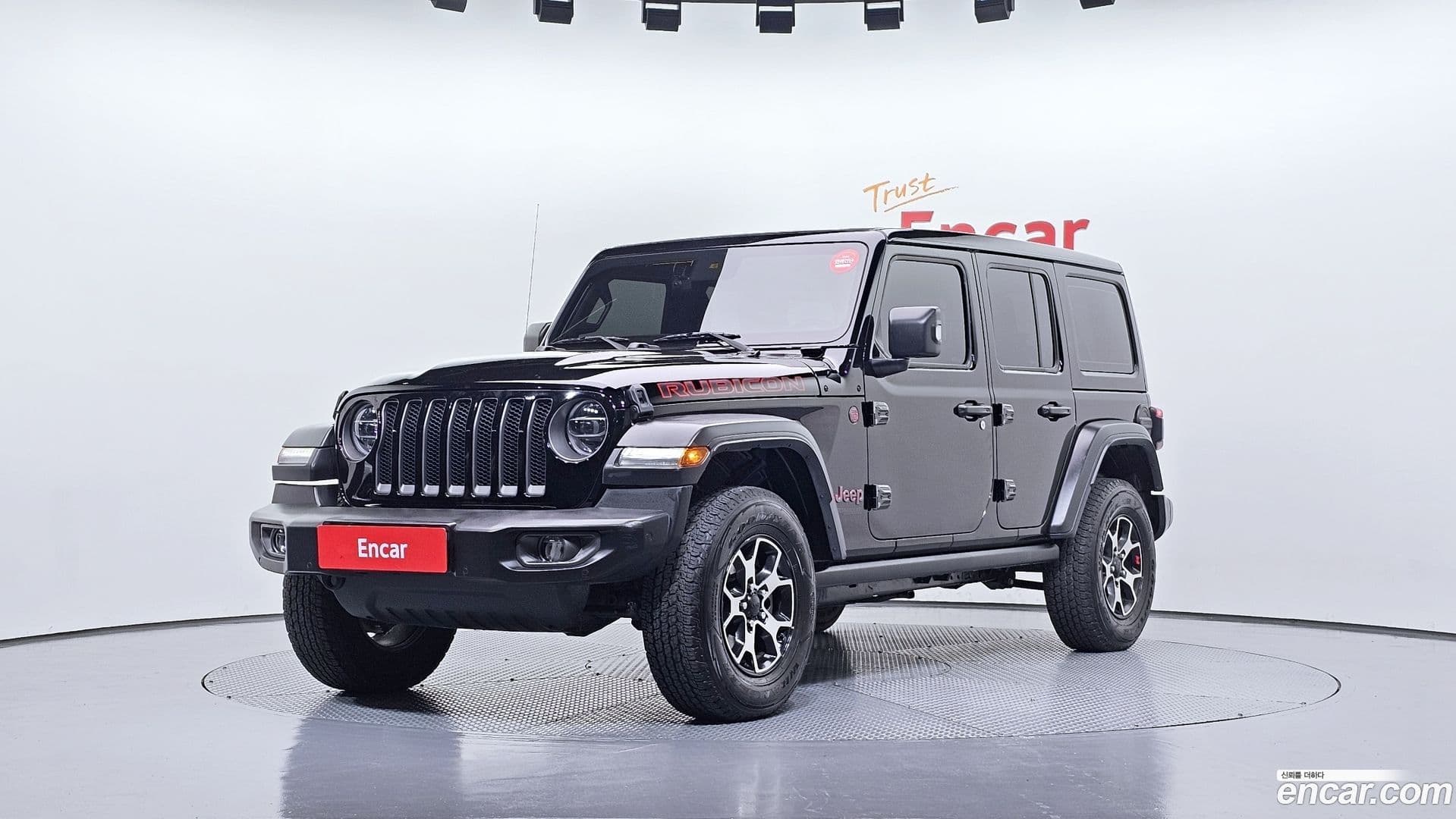 Main__Slider__Photo:Wrangler Jeep 2021.2-0