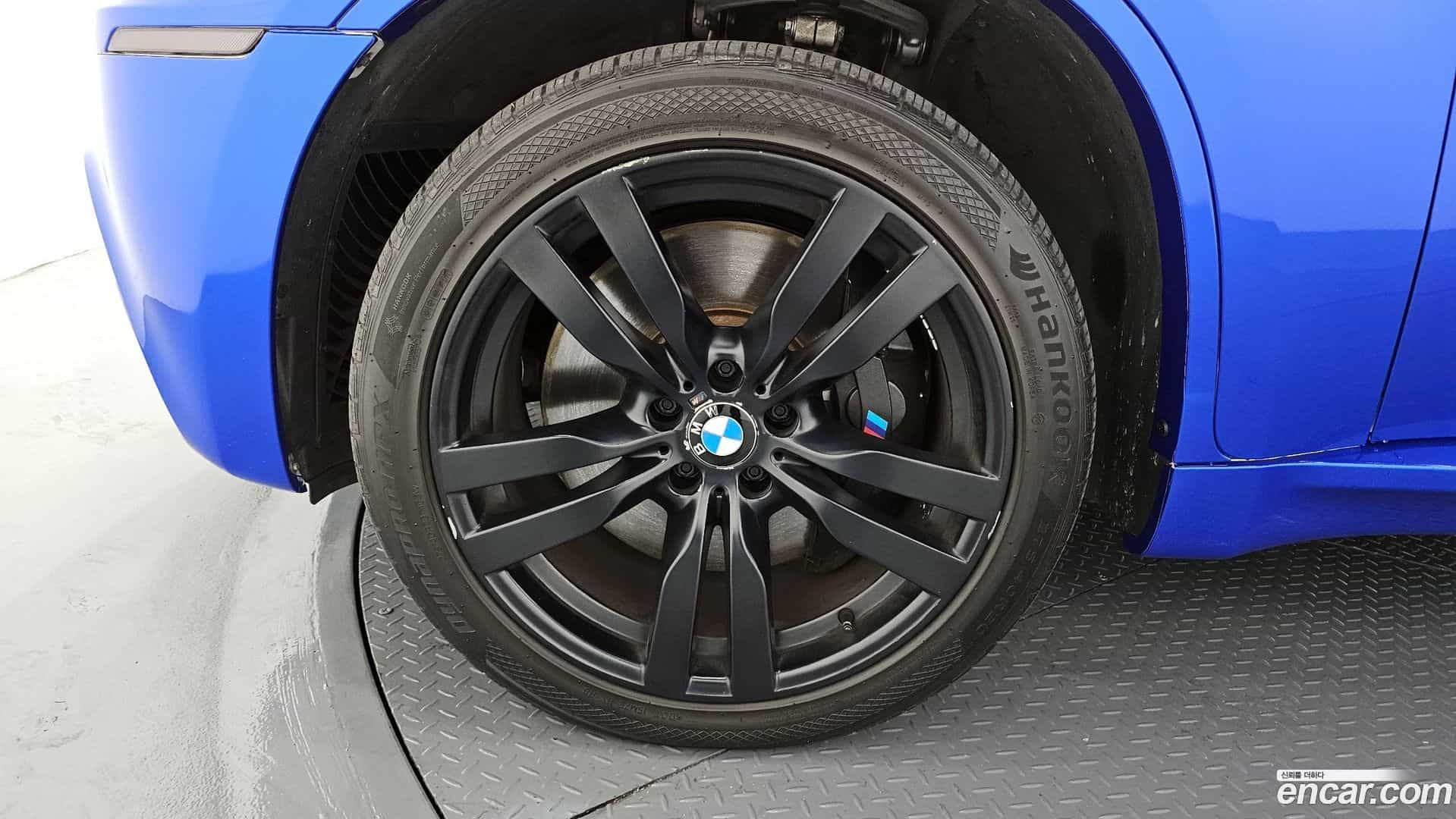 X6M BMW 2010.0-OUTER-005