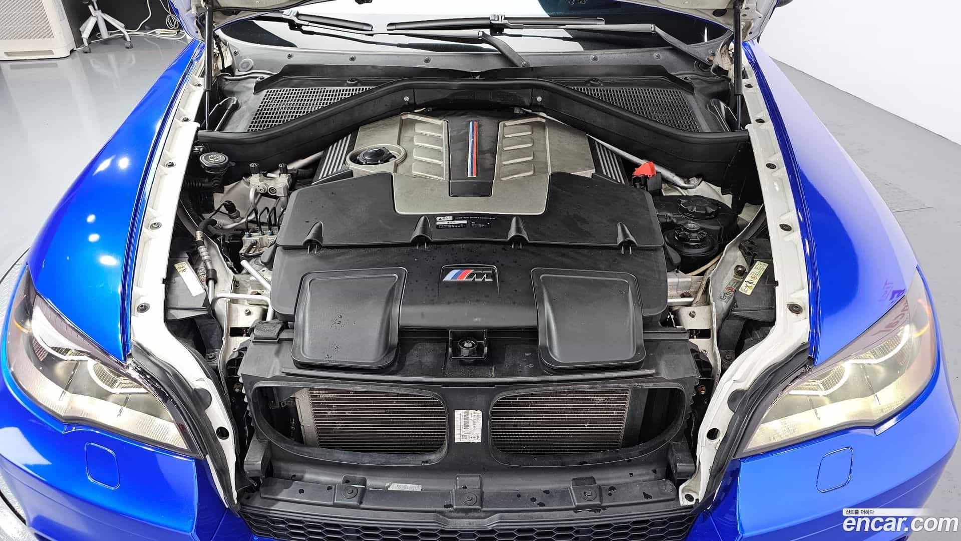 X6M BMW 2010.0-INNER-006