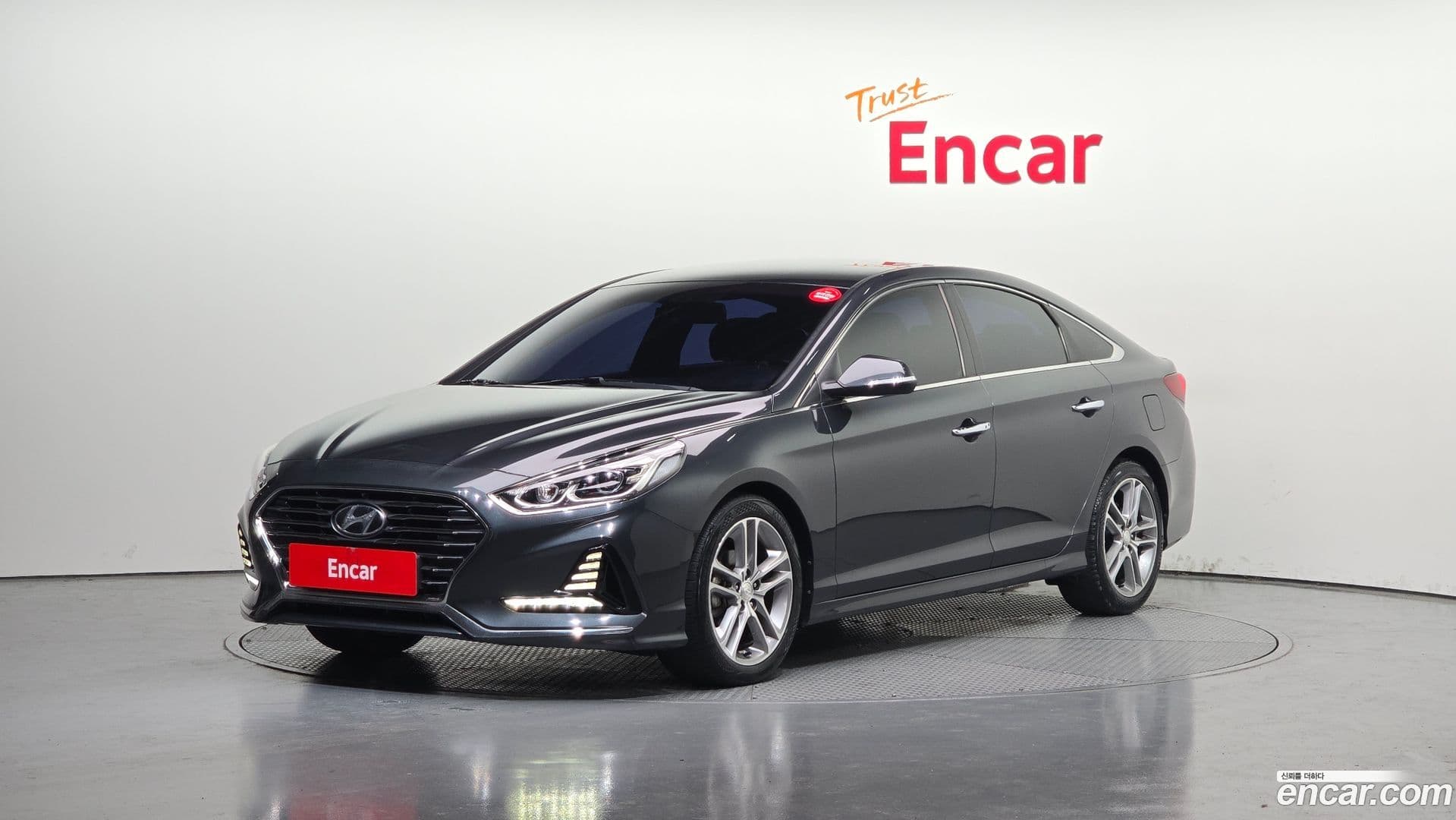 Main__Slider__Photo:Sonata Hyundai 2017.6-0